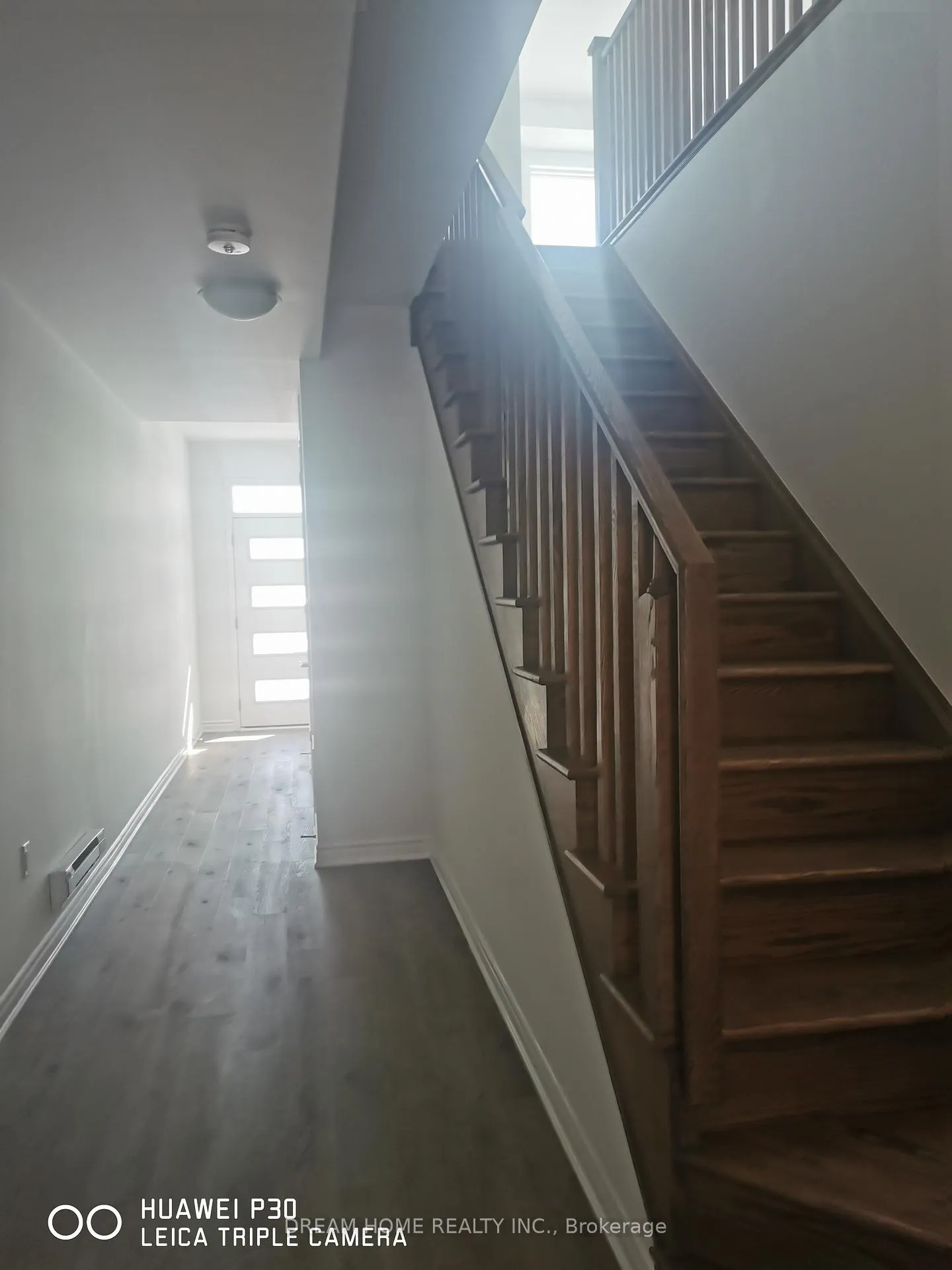 Photo 6 of 40 Pearen Lane, Barrie, Rural Barrie Southwest — HOMEH