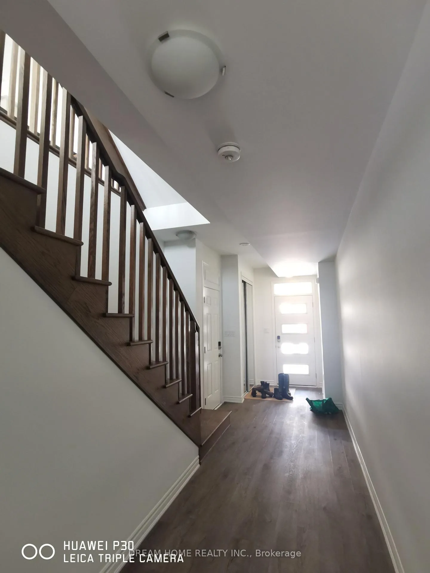 Photo 12 of 40 Pearen Lane, Barrie, Rural Barrie Southwest — HOMEH