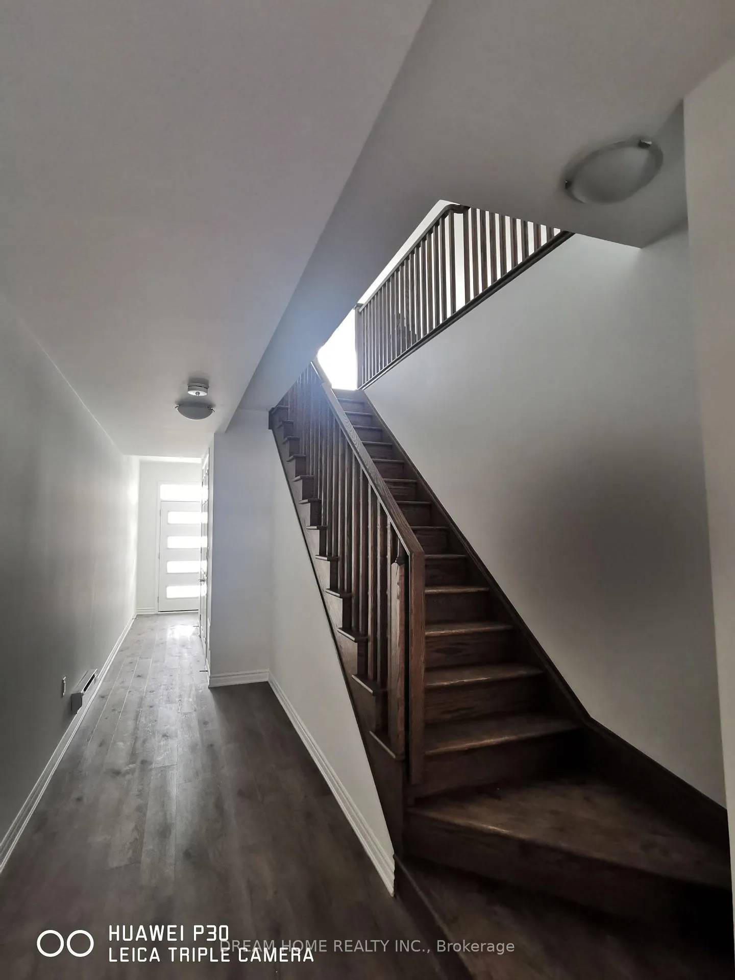 Photo 13 of 40 Pearen Lane, Barrie, Rural Barrie Southwest — HOMEH