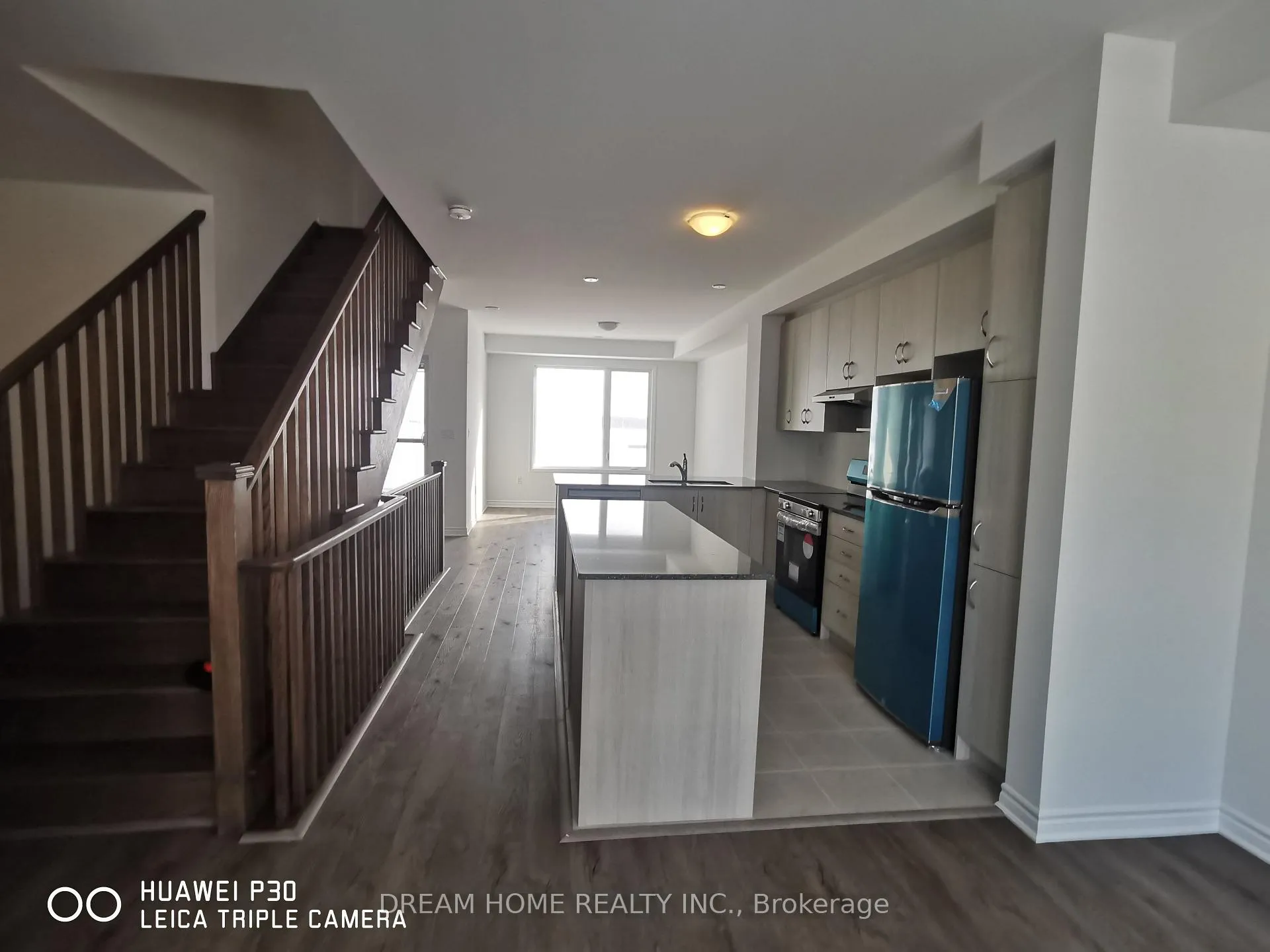 Photo 21 of 40 Pearen Lane, Barrie, Rural Barrie Southwest — HOMEH
