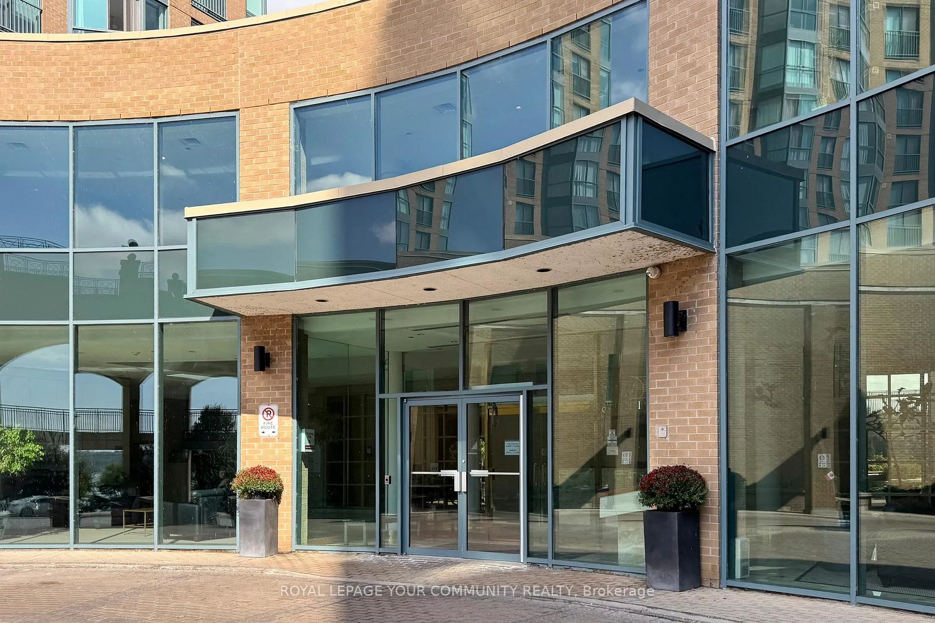 Photo 4 of Unit 504, 150 Dunlop Street E, Barrie, City Centre — HOMEH