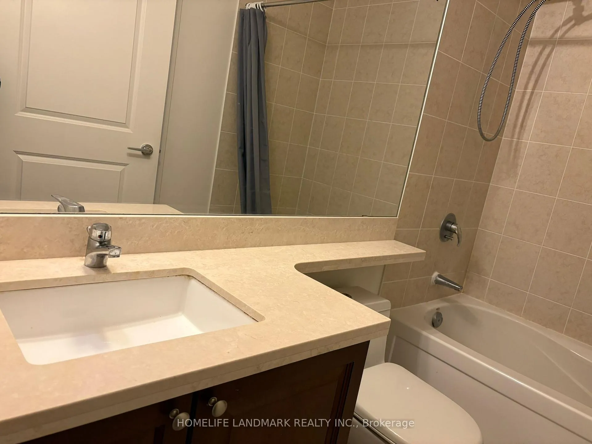 Photo 6 of Unit 309, 151 Upper Duke Crescent, Markham, Unionville — HOMEH