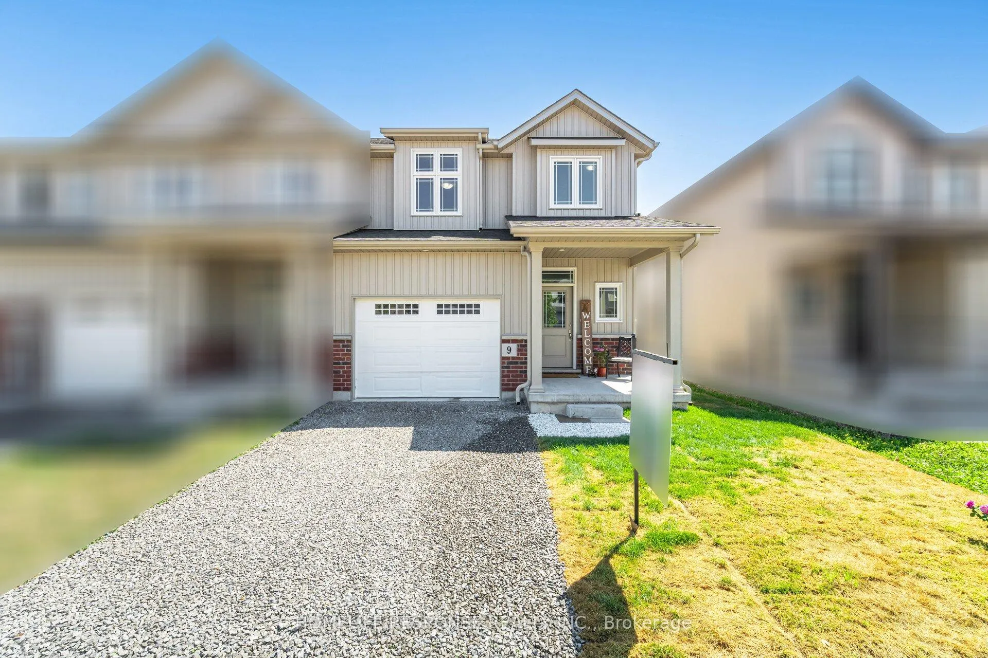 Photo 2 of 9 Bowman Crescent, Thorold, Hurricane/Merrittville — HOMEH