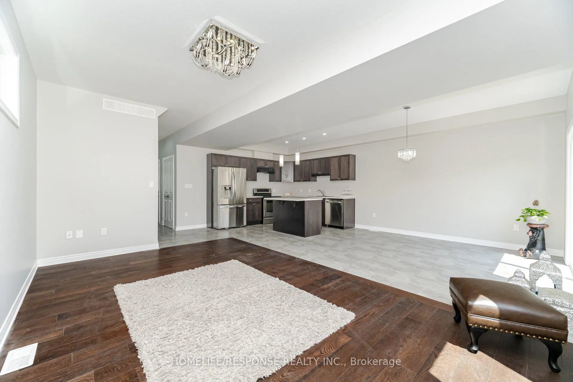 Photo 14 of 9 Bowman Crescent, Thorold, Hurricane/Merrittville — HOMEH