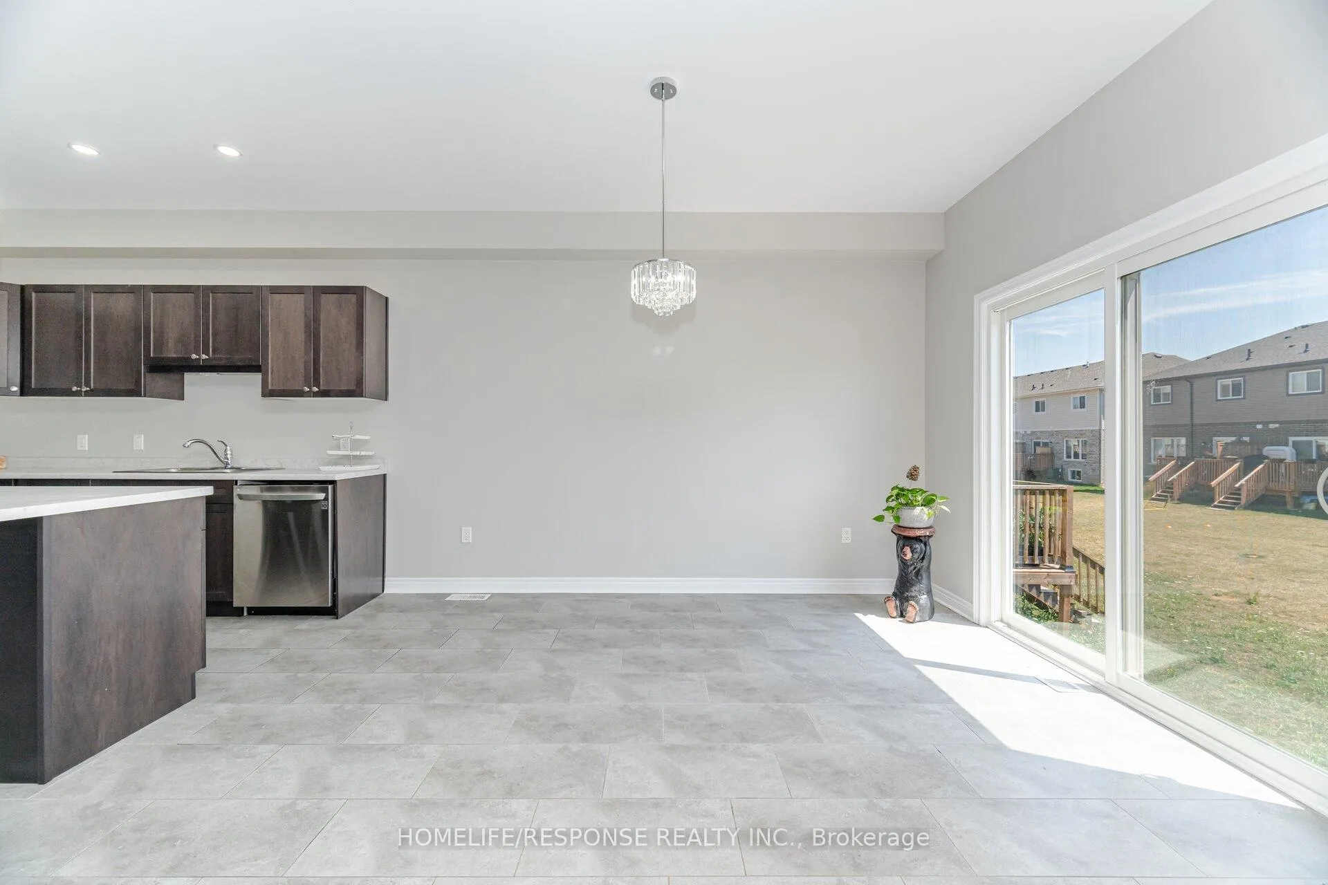 Photo 17 of 9 Bowman Crescent, Thorold, Hurricane/Merrittville — HOMEH
