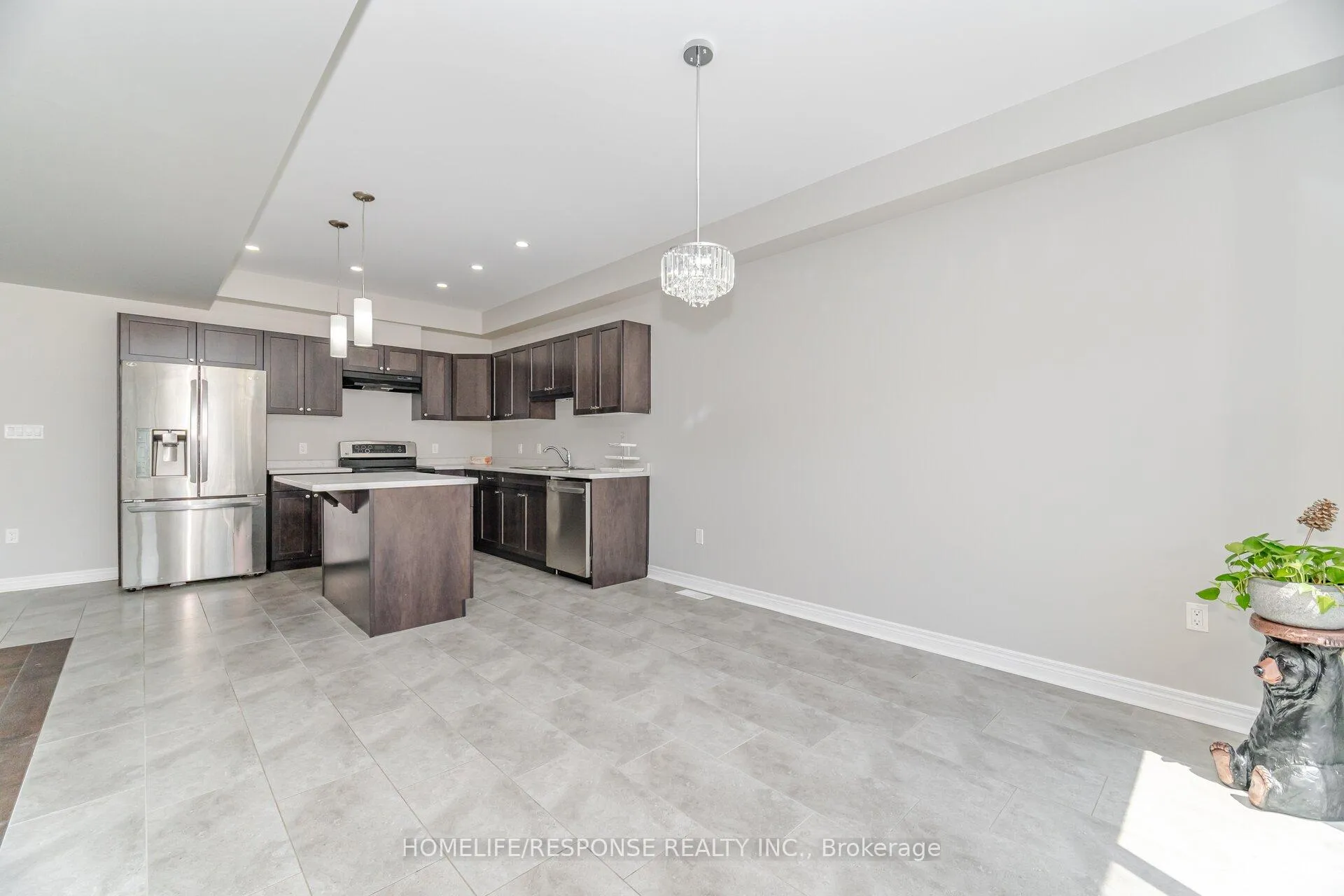 Photo 18 of 9 Bowman Crescent, Thorold, Hurricane/Merrittville — HOMEH