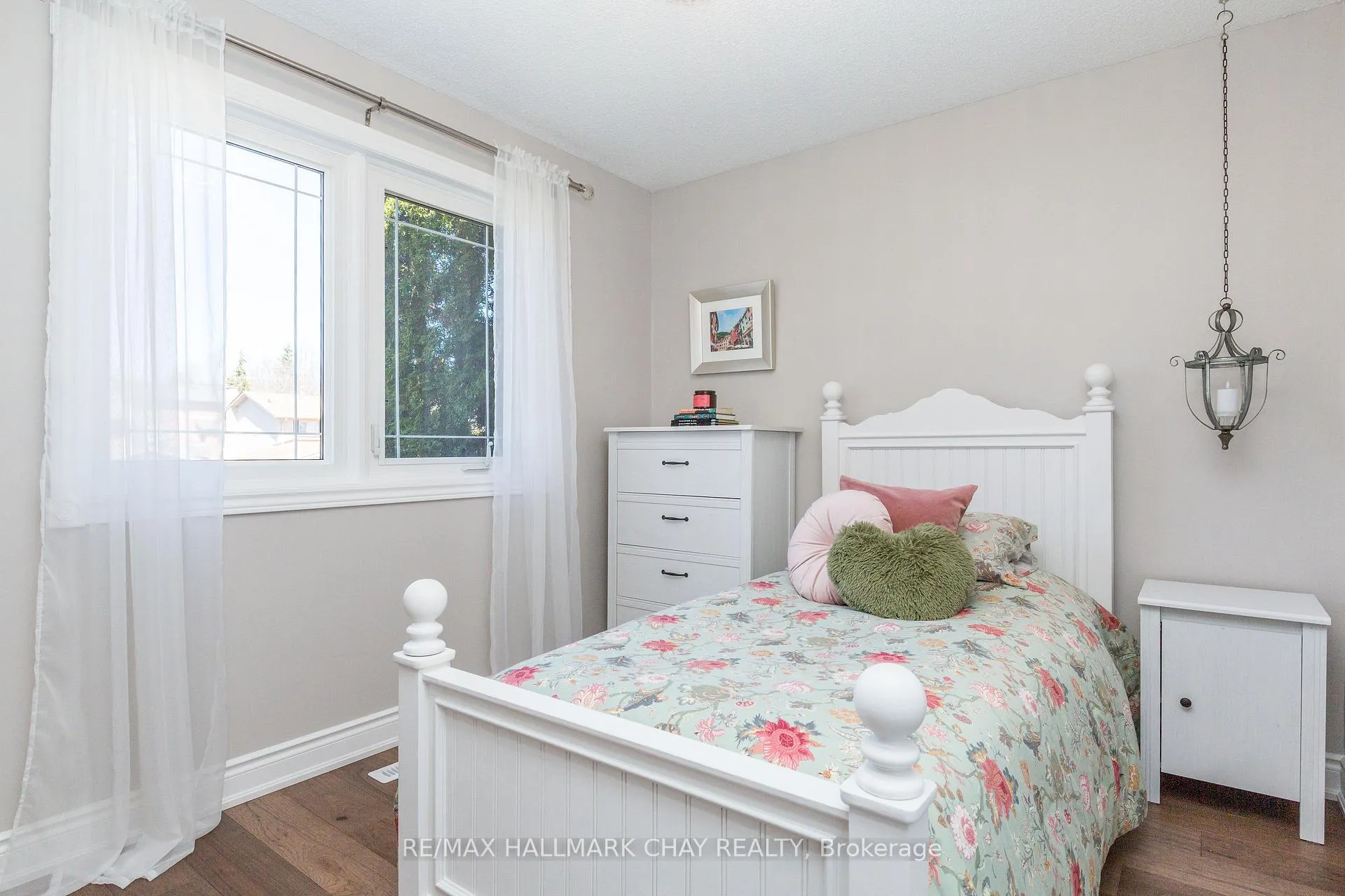 Photo 19 of 11 Heritage Road, Innisfil, Cookstown — HOMEH