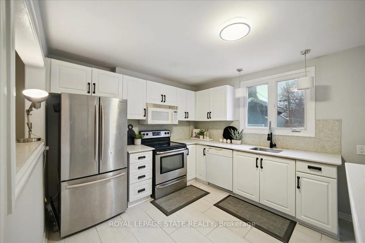 Photo 12 of 171 Paling Avenue, Hamilton, Homeside — HOMEH