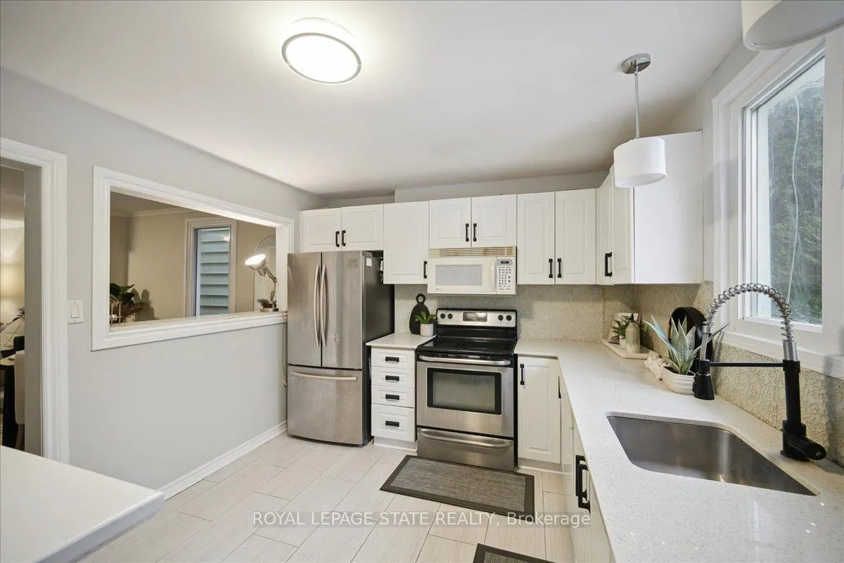 Photo 13 of 171 Paling Avenue, Hamilton, Homeside — HOMEH