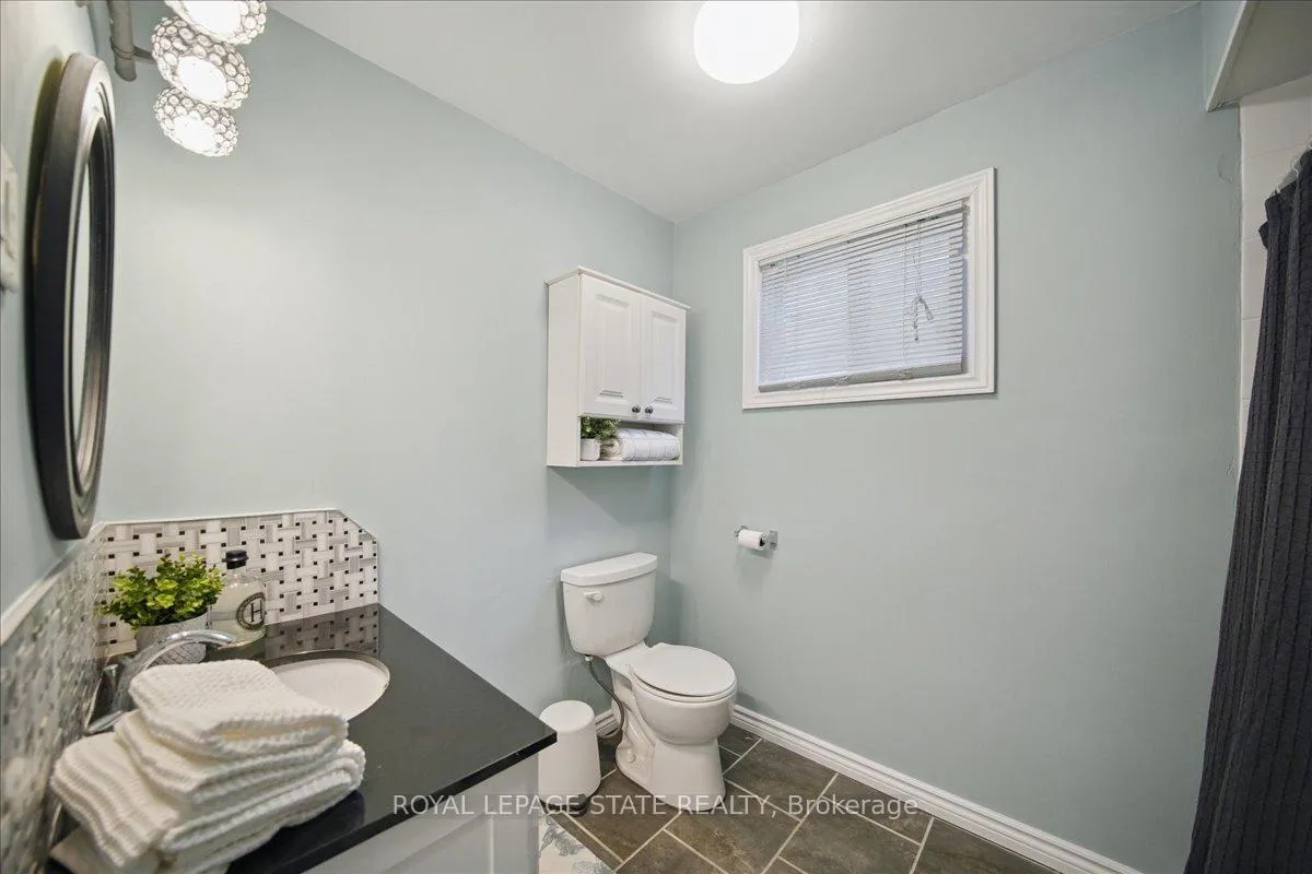 Photo 34 of 171 Paling Avenue, Hamilton, Homeside — HOMEH