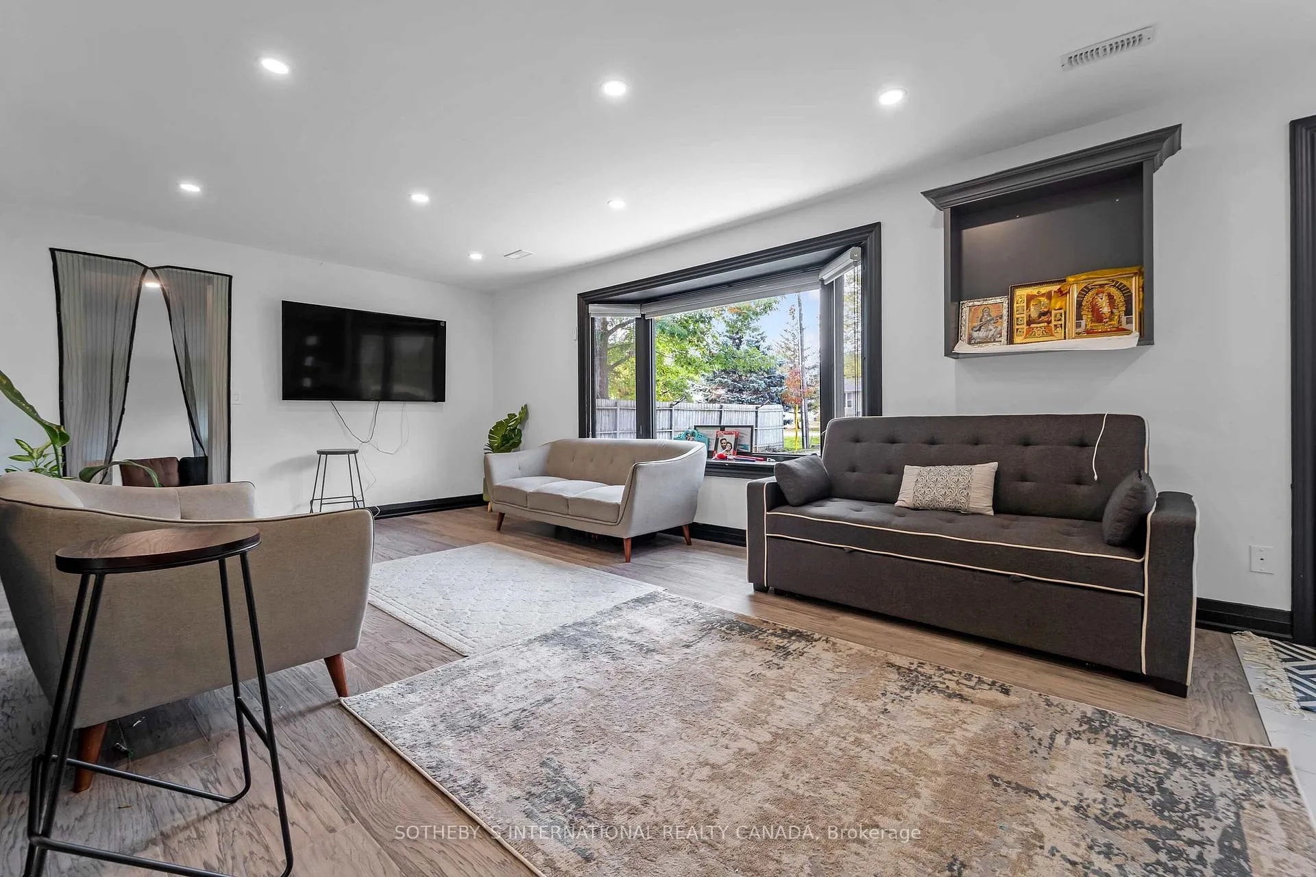 Photo 8 of 2071 Craig Road, Innisfil, Alcona — HOMEH
