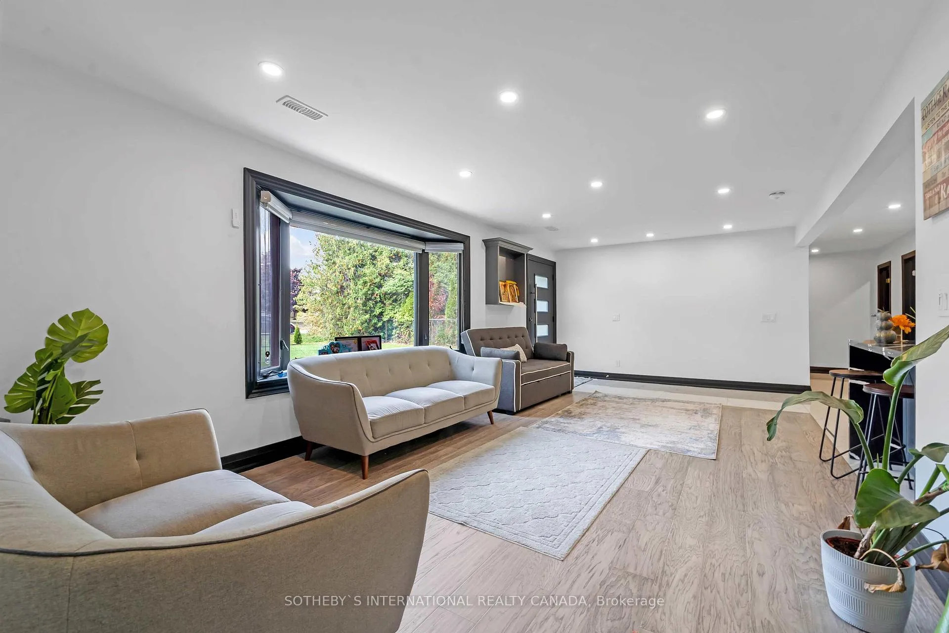 Photo 9 of 2071 Craig Road, Innisfil, Alcona — HOMEH