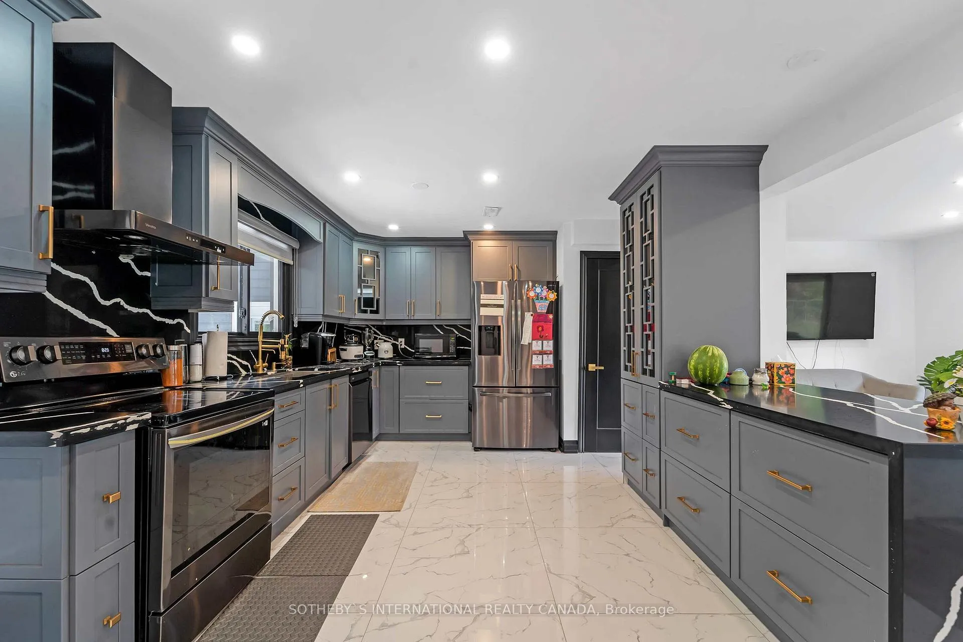Photo 14 of 2071 Craig Road, Innisfil, Alcona — HOMEH