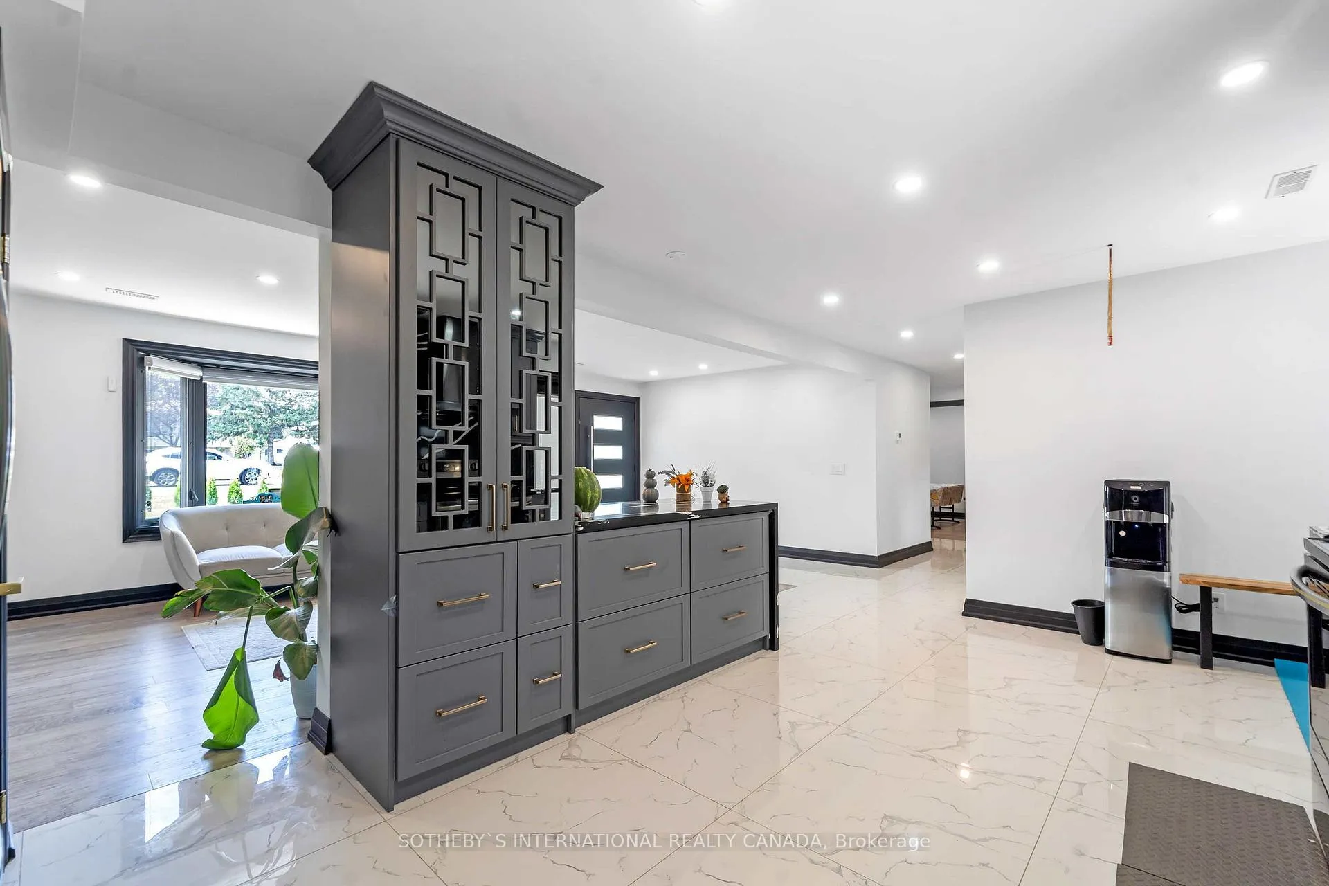 Photo 20 of 2071 Craig Road, Innisfil, Alcona — HOMEH