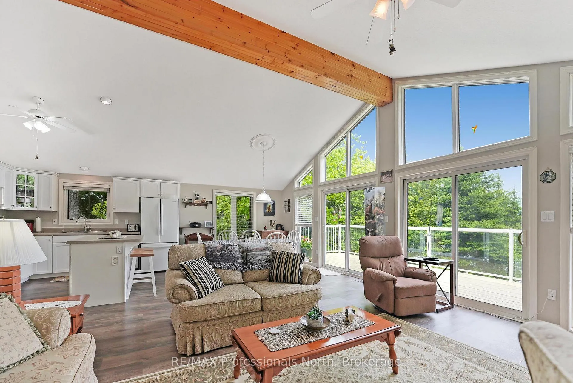 Photo 11 of 1093 Comak Crescent, Algonquin Highlands, Sherborne — HOMEH