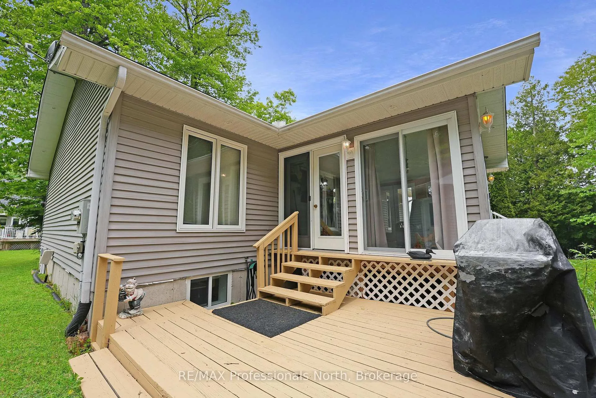 Photo 34 of 1093 Comak Crescent, Algonquin Highlands, Sherborne — HOMEH