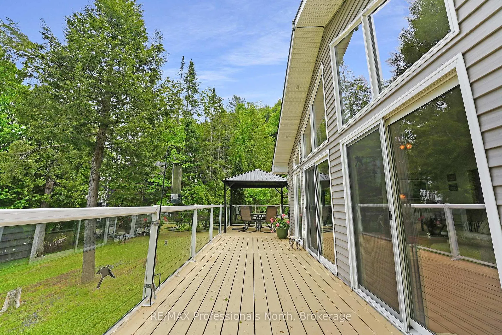 Photo 37 of 1093 Comak Crescent, Algonquin Highlands, Sherborne — HOMEH