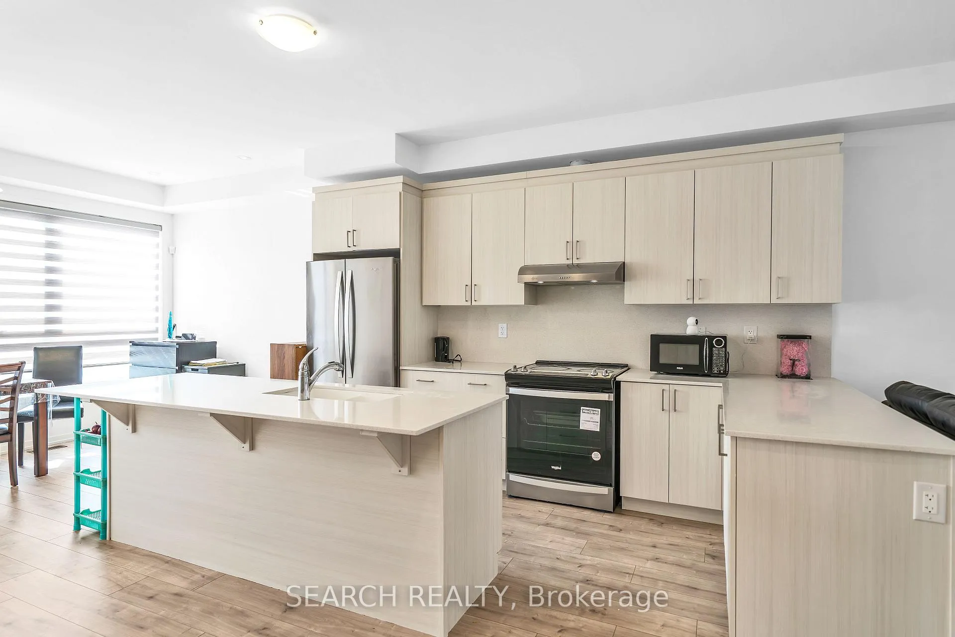 Photo 7 of 23 Bateson Street W, Ajax, South West — HOMEH