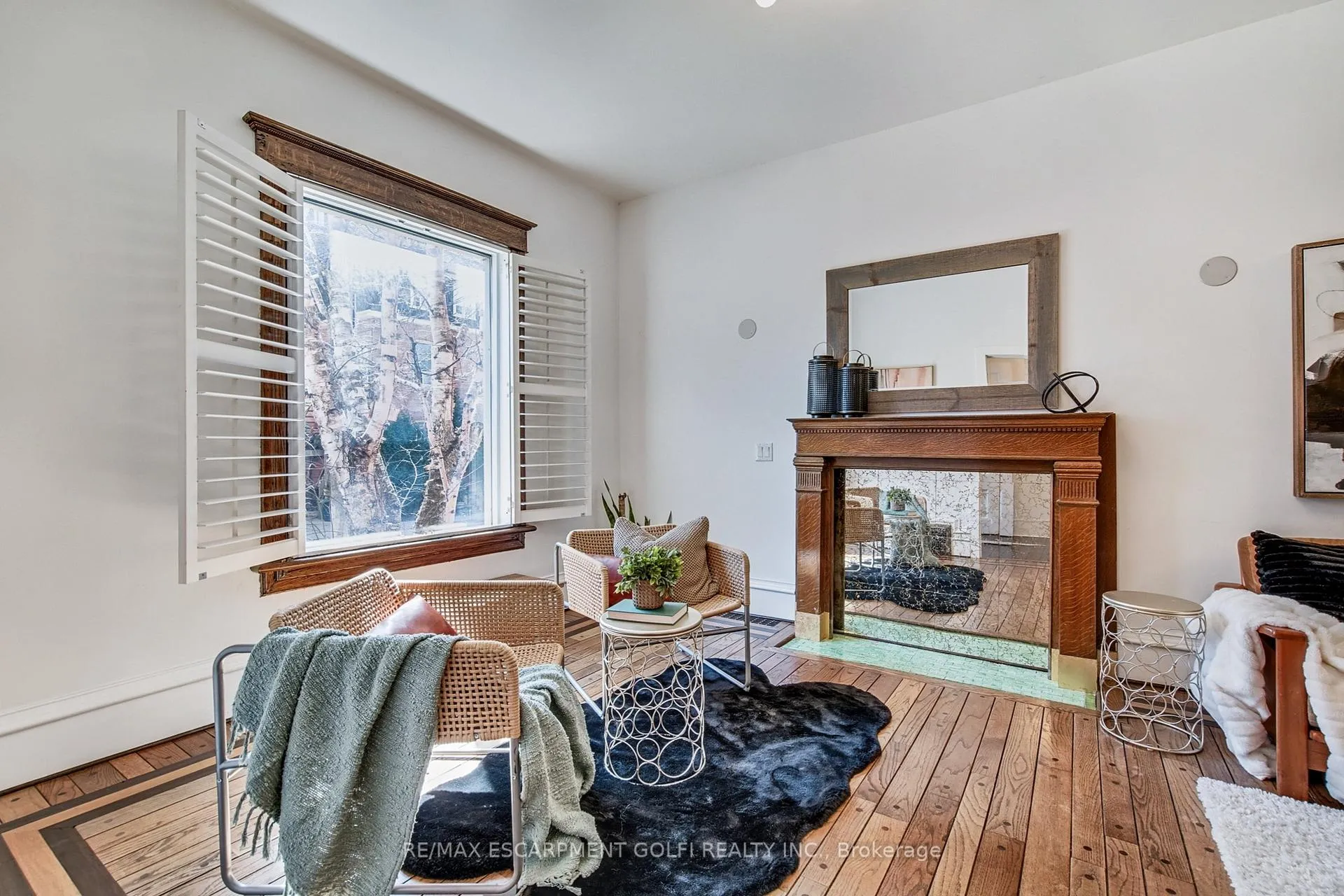 Photo 5 of 20 Locke Street S, Hamilton, Strathcona — HOMEH