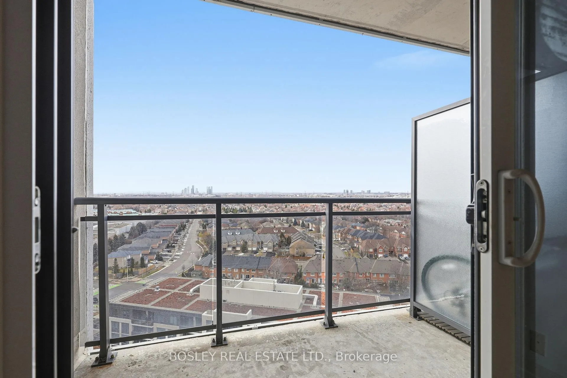 Photo 6 of Unit 1509, 75 North Park Road, Vaughan, Beverley Glen — HOMEH