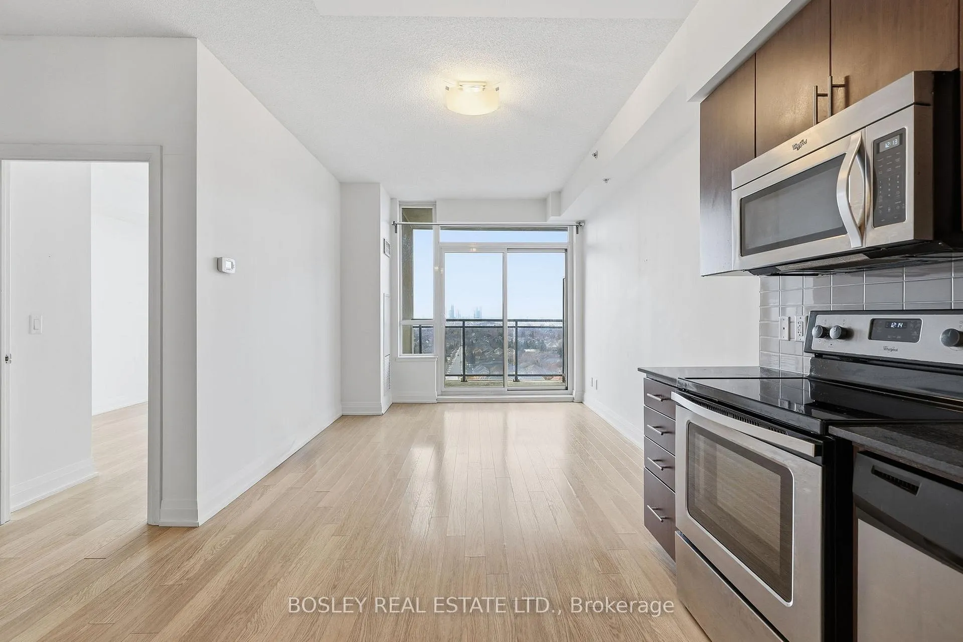 Photo 7 of Unit 1509, 75 North Park Road, Vaughan, Beverley Glen — HOMEH