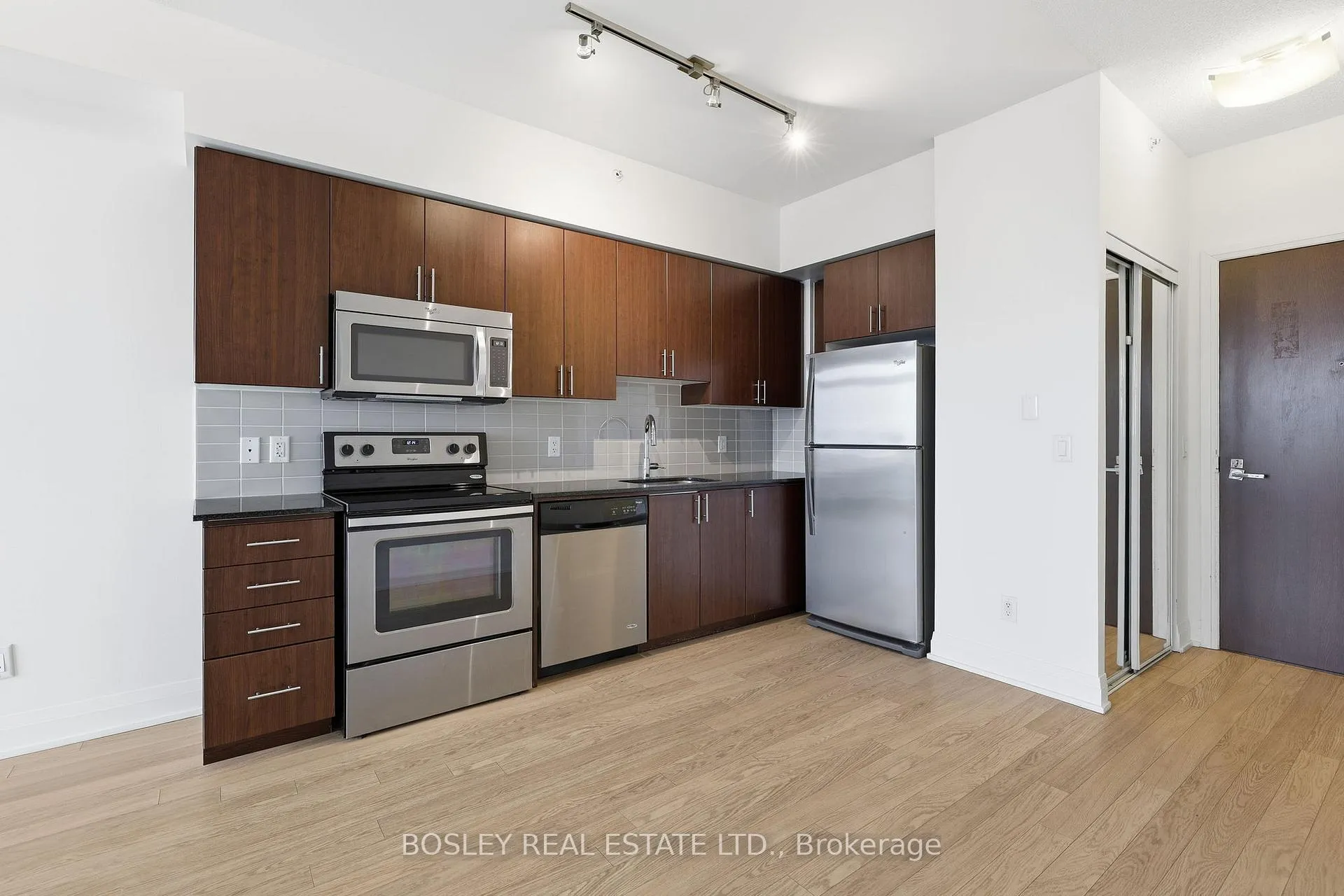 Photo 8 of Unit 1509, 75 North Park Road, Vaughan, Beverley Glen — HOMEH