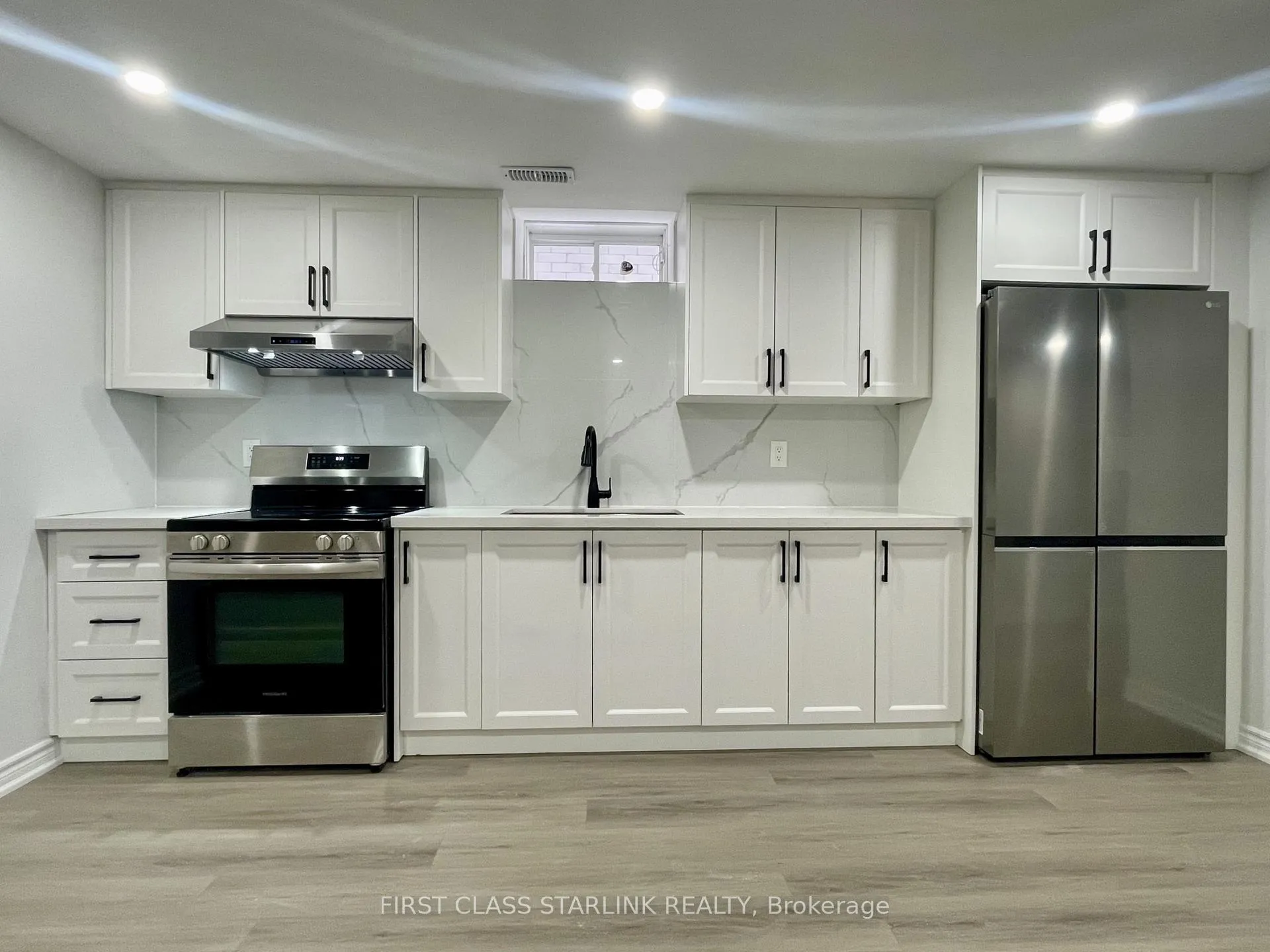 Photo 2 of Unit Bsmt, 15 Yarl Drive, Markham, Middlefield — HOMEH