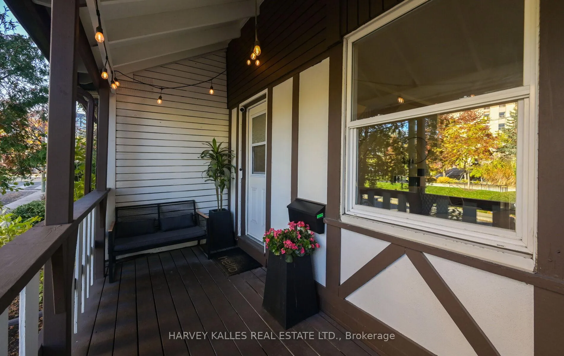 Photo 2 of 85 Montgomery Avenue, Toronto, Yonge-Eglinton — HOMEH