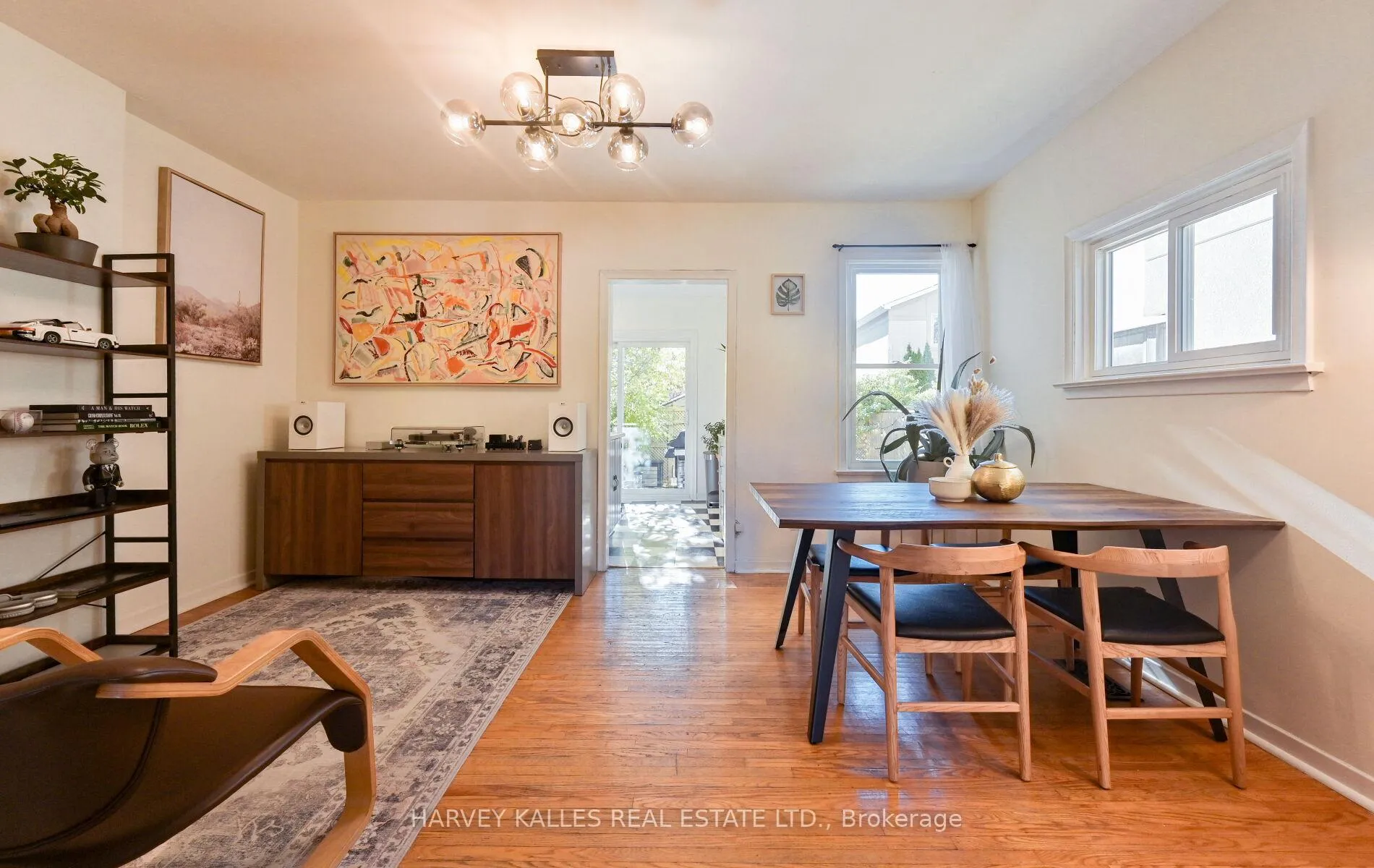 Photo 9 of 85 Montgomery Avenue, Toronto, Yonge-Eglinton — HOMEH