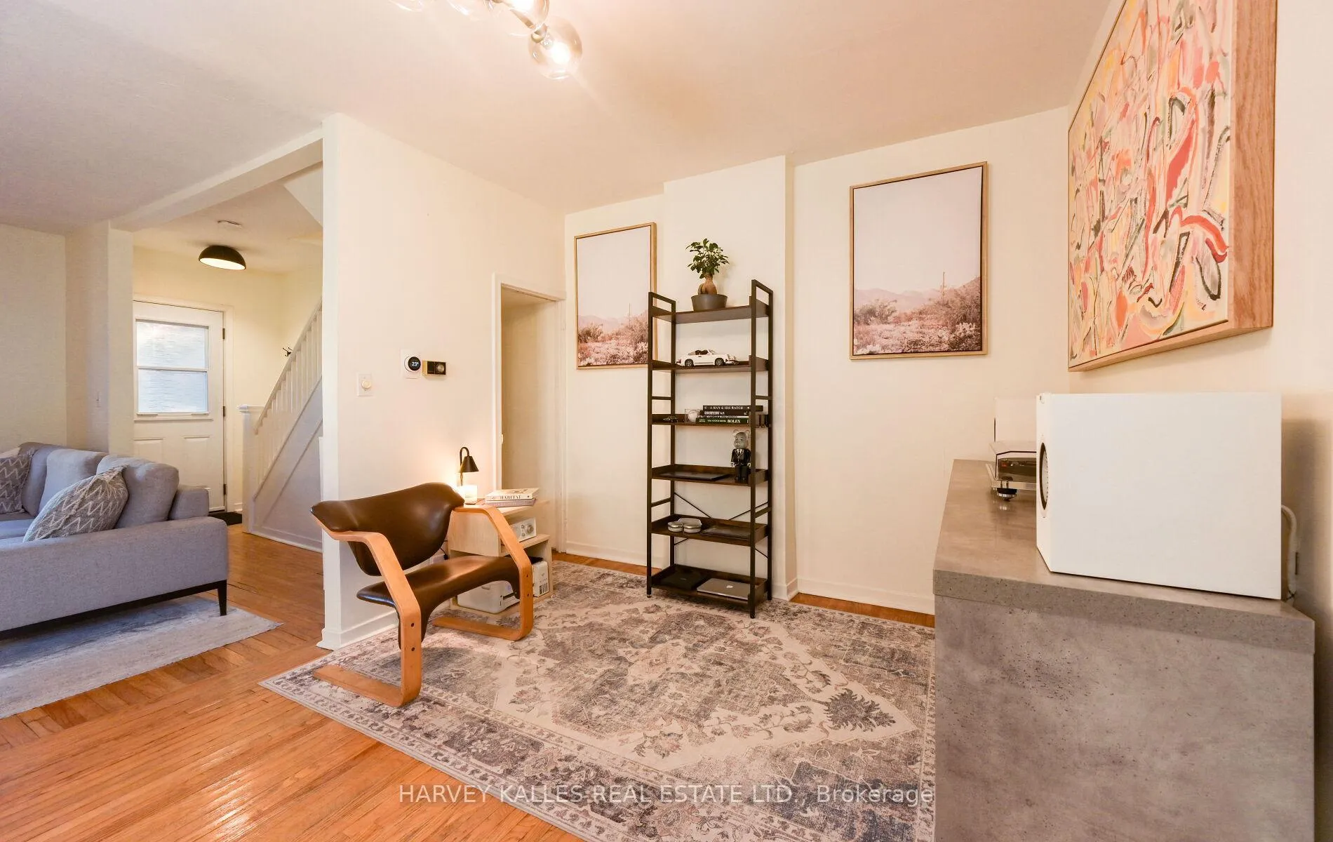 Photo 11 of 85 Montgomery Avenue, Toronto, Yonge-Eglinton — HOMEH