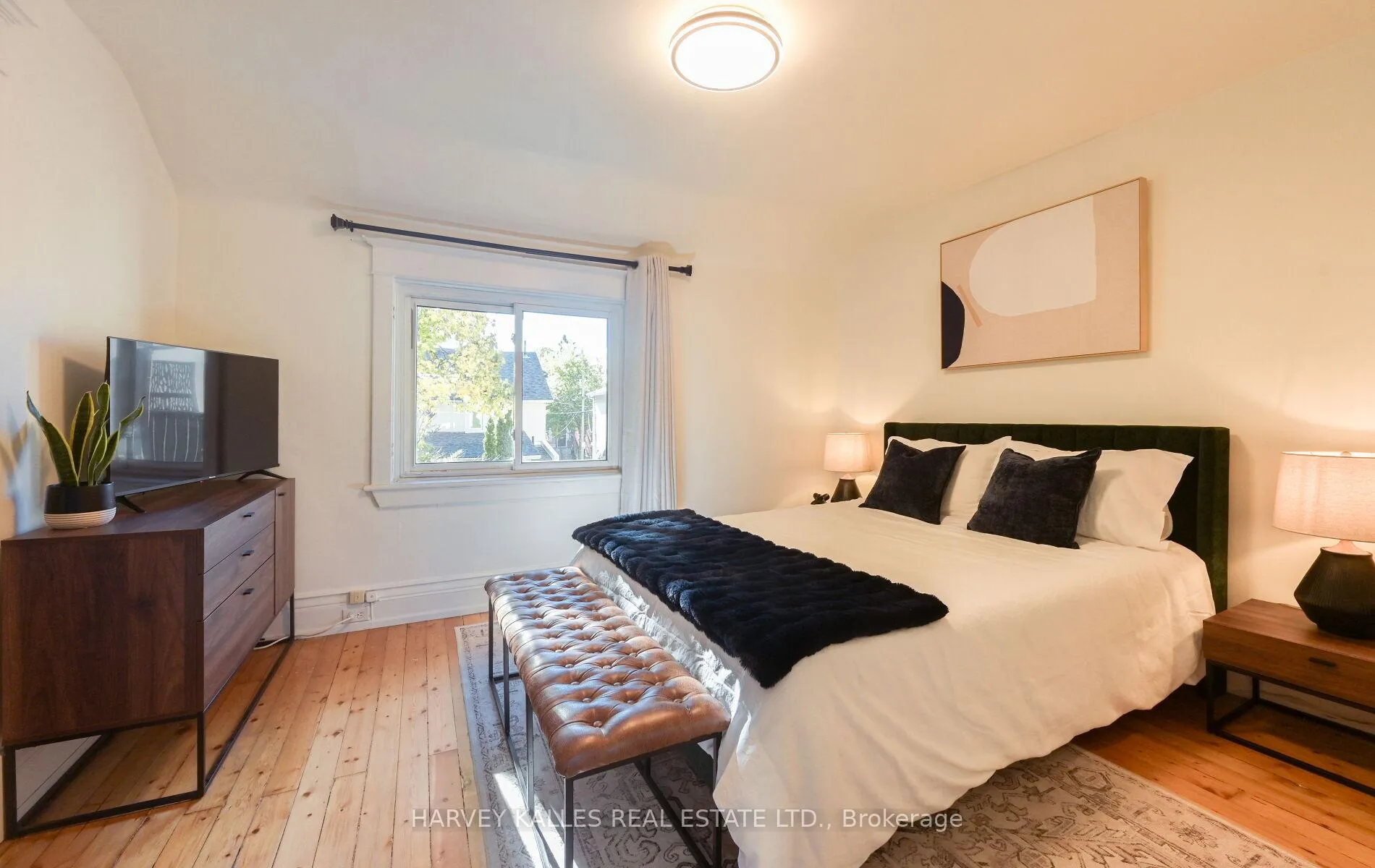 Photo 20 of 85 Montgomery Avenue, Toronto, Yonge-Eglinton — HOMEH