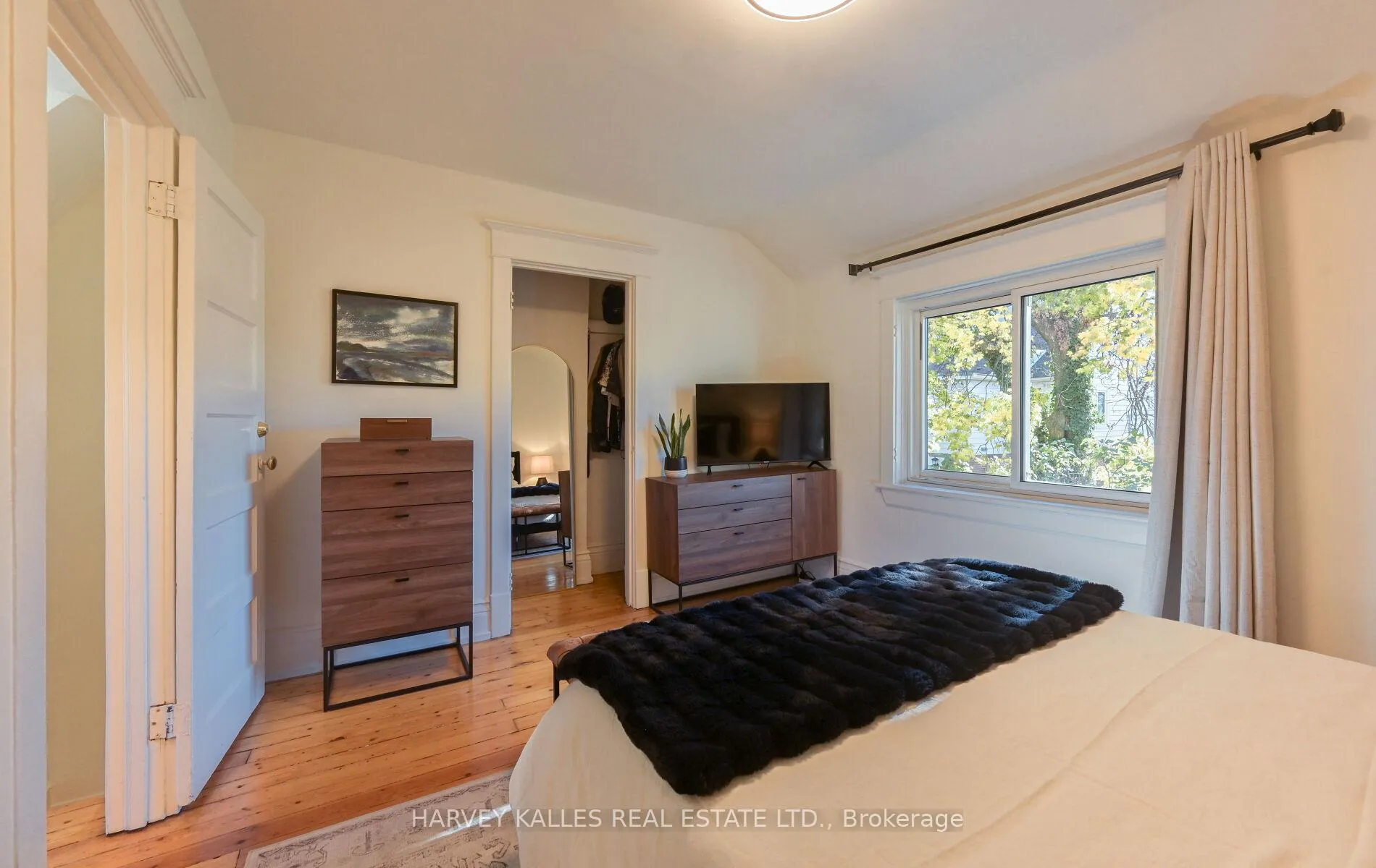 Photo 22 of 85 Montgomery Avenue, Toronto, Yonge-Eglinton — HOMEH