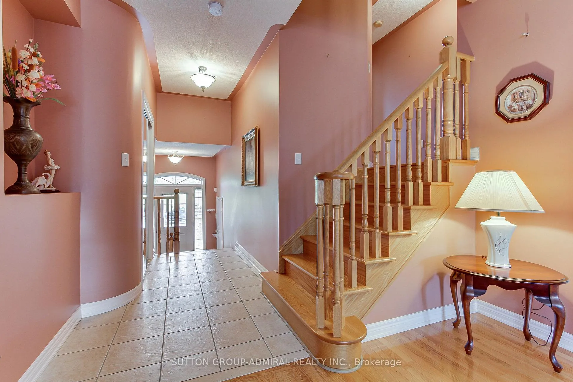 Photo 5 of 90 Guery Crescent, Vaughan, East Woodbridge — HOMEH