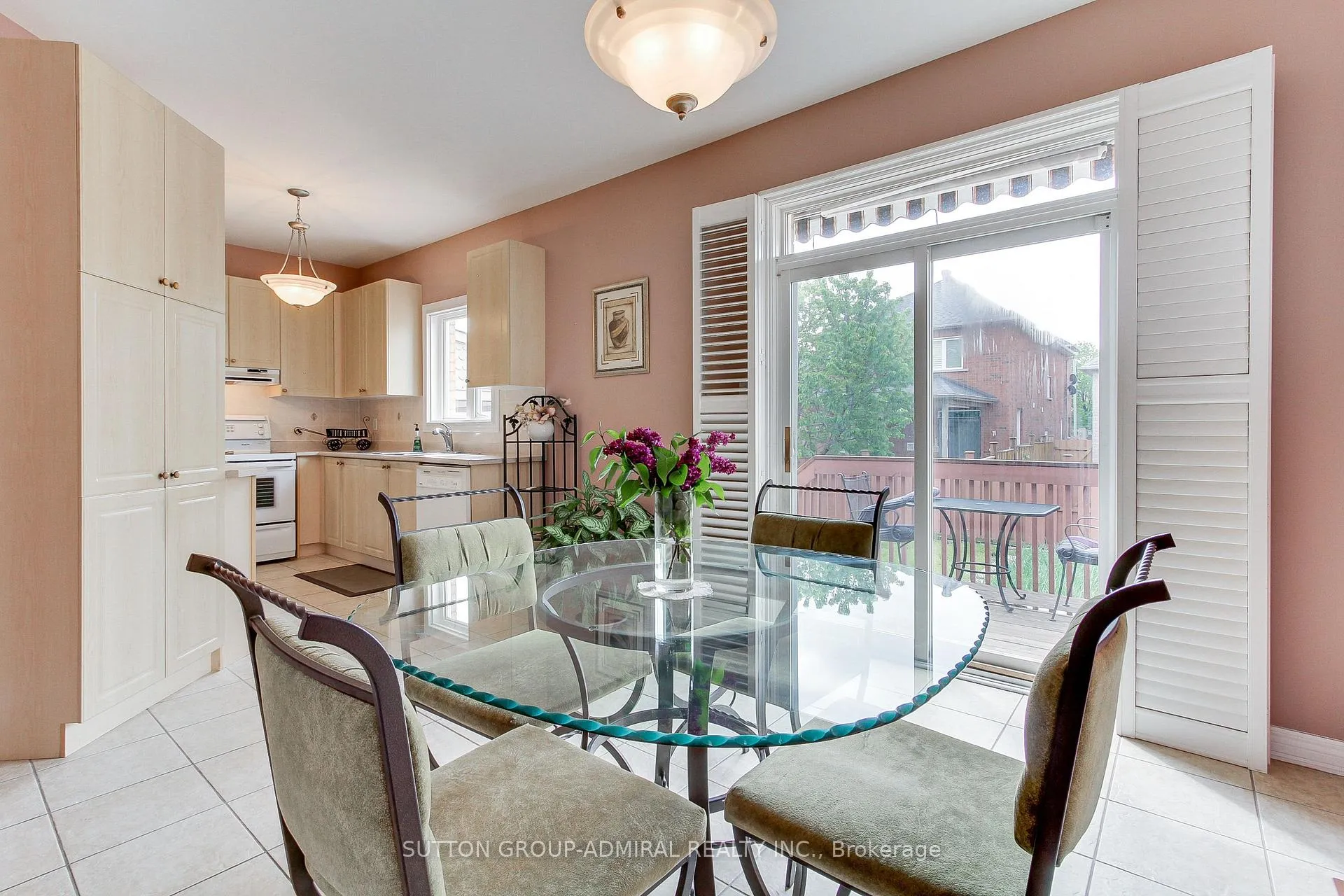 Photo 12 of 90 Guery Crescent, Vaughan, East Woodbridge — HOMEH