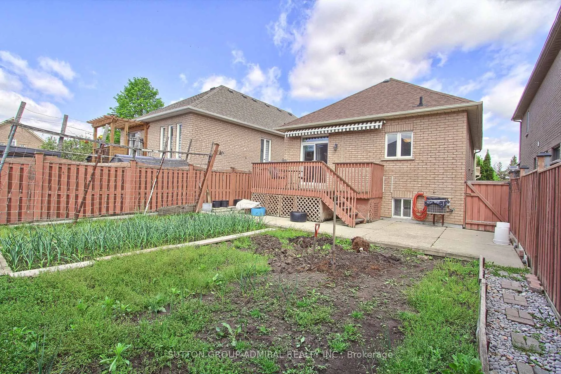 Photo 30 of 90 Guery Crescent, Vaughan, East Woodbridge — HOMEH