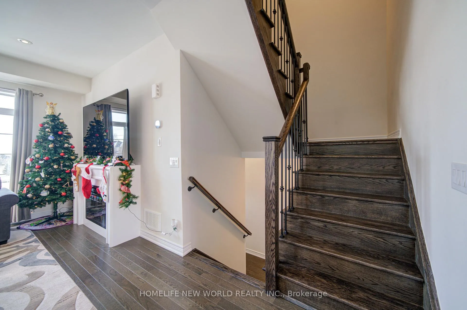 Photo 12 of 46 Elkington Crescent, Whitby, Rural Whitby — HOMEH