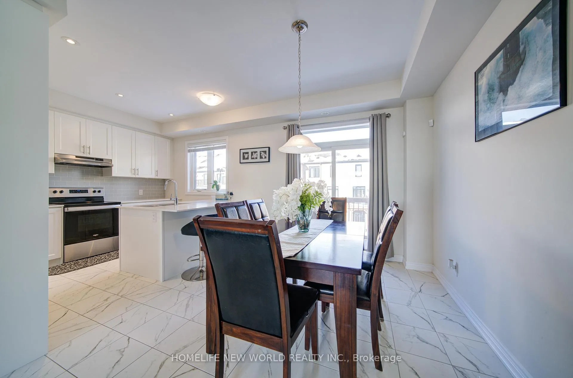 Photo 15 of 46 Elkington Crescent, Whitby, Rural Whitby — HOMEH