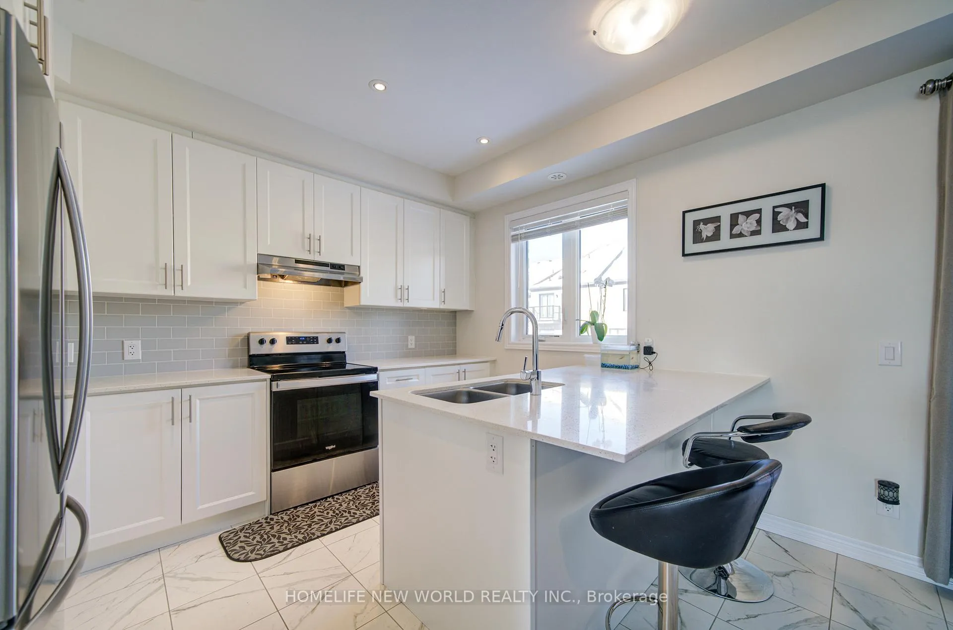 Photo 17 of 46 Elkington Crescent, Whitby, Rural Whitby — HOMEH