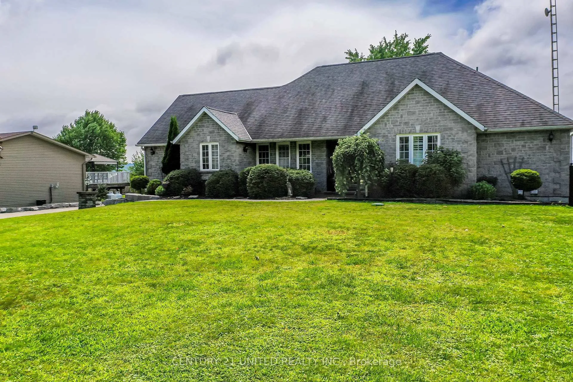 Photo 32 of 403 Hannah Road, Hamilton Township, Rural Hamilton — HOMEH