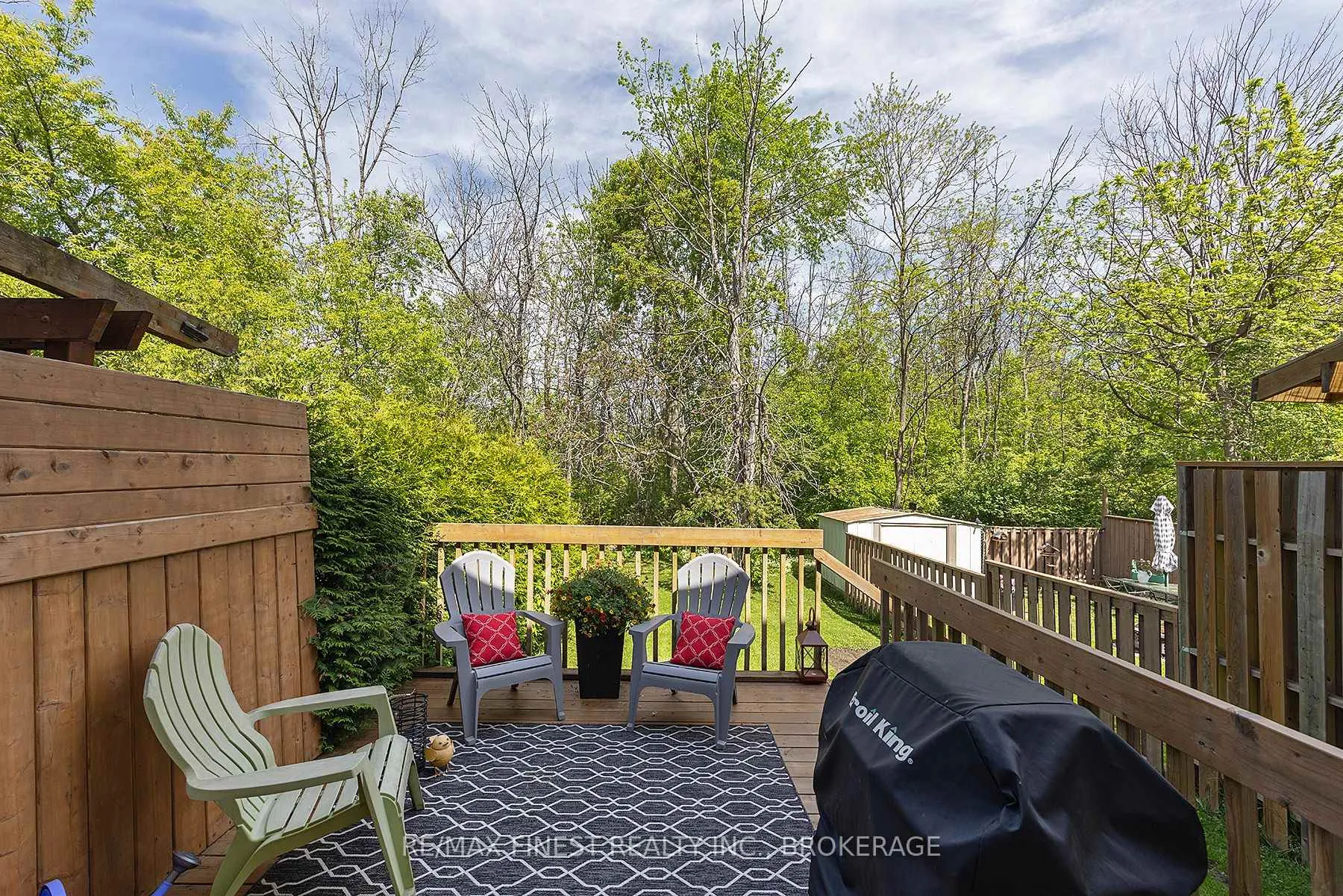 Photo 5 of 546 Garden Street, Gananoque — HOMEH