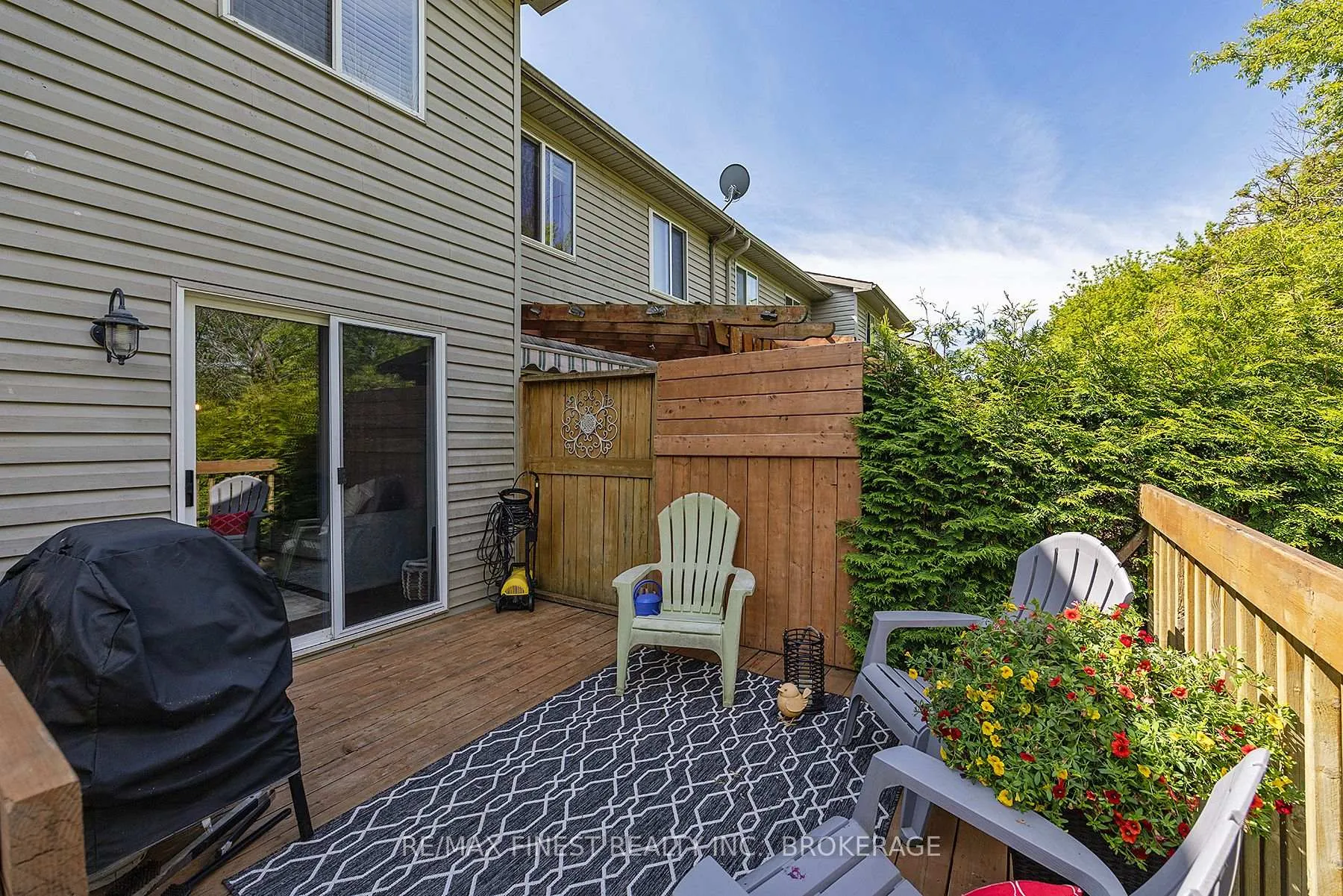 Photo 7 of 546 Garden Street, Gananoque — HOMEH