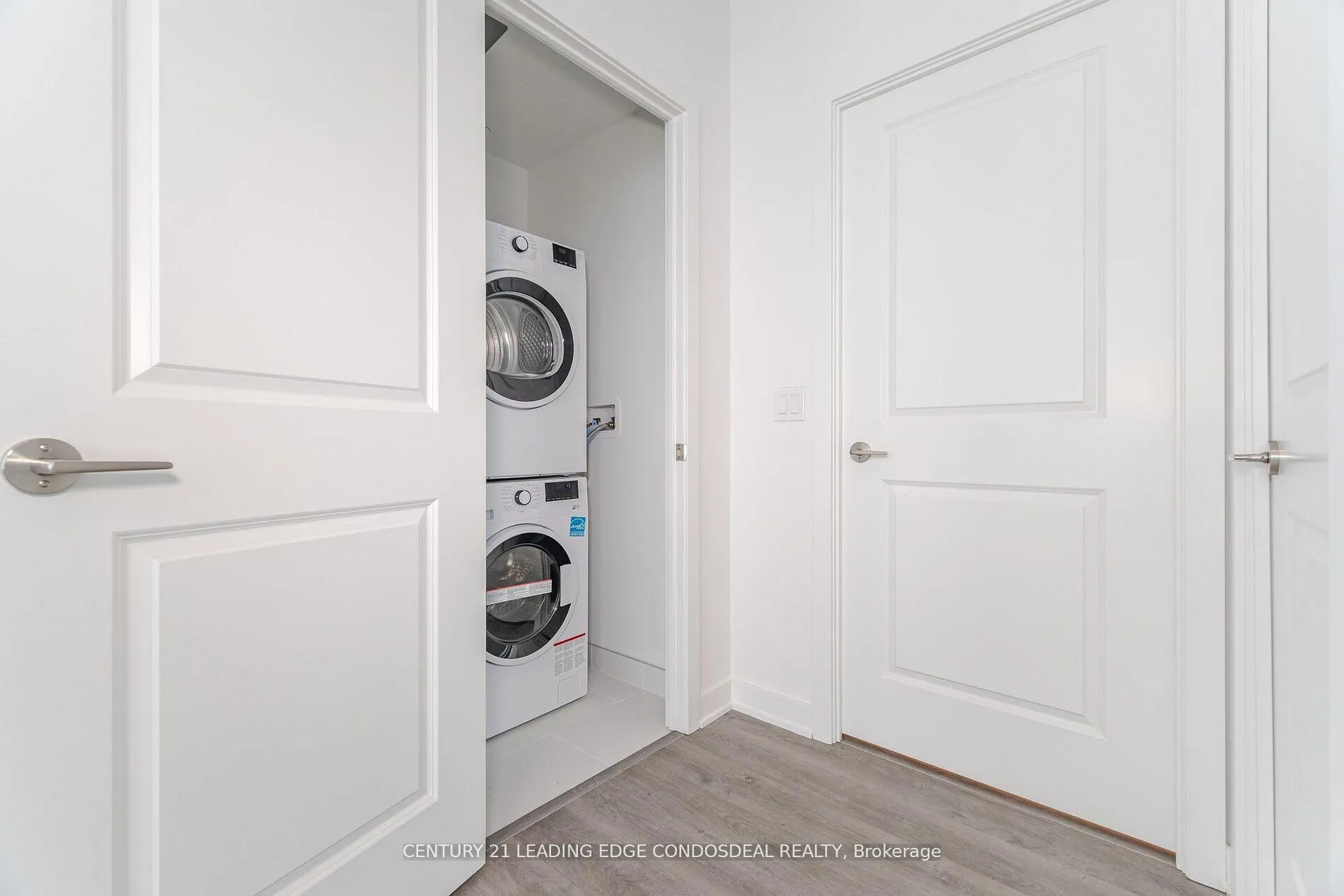 Photo 33 of Unit PH03, 30 Upper Mall Way, Vaughan, Brownridge — HOMEH