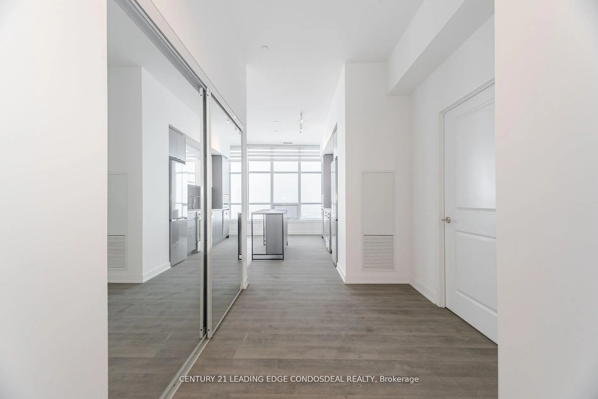 Photo 34 of Unit PH03, 30 Upper Mall Way, Vaughan, Brownridge — HOMEH