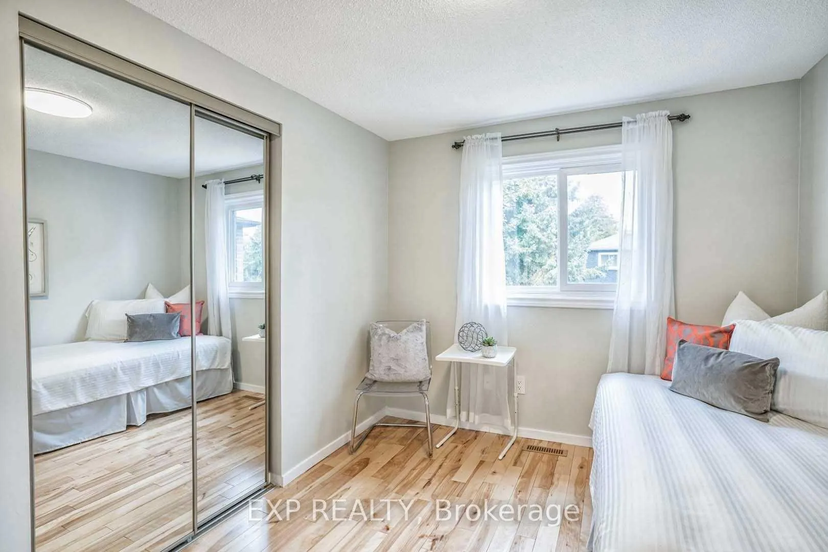 Photo 7 of Unit Main, 63 Barrett Crescent, Ajax, Central West — HOMEH