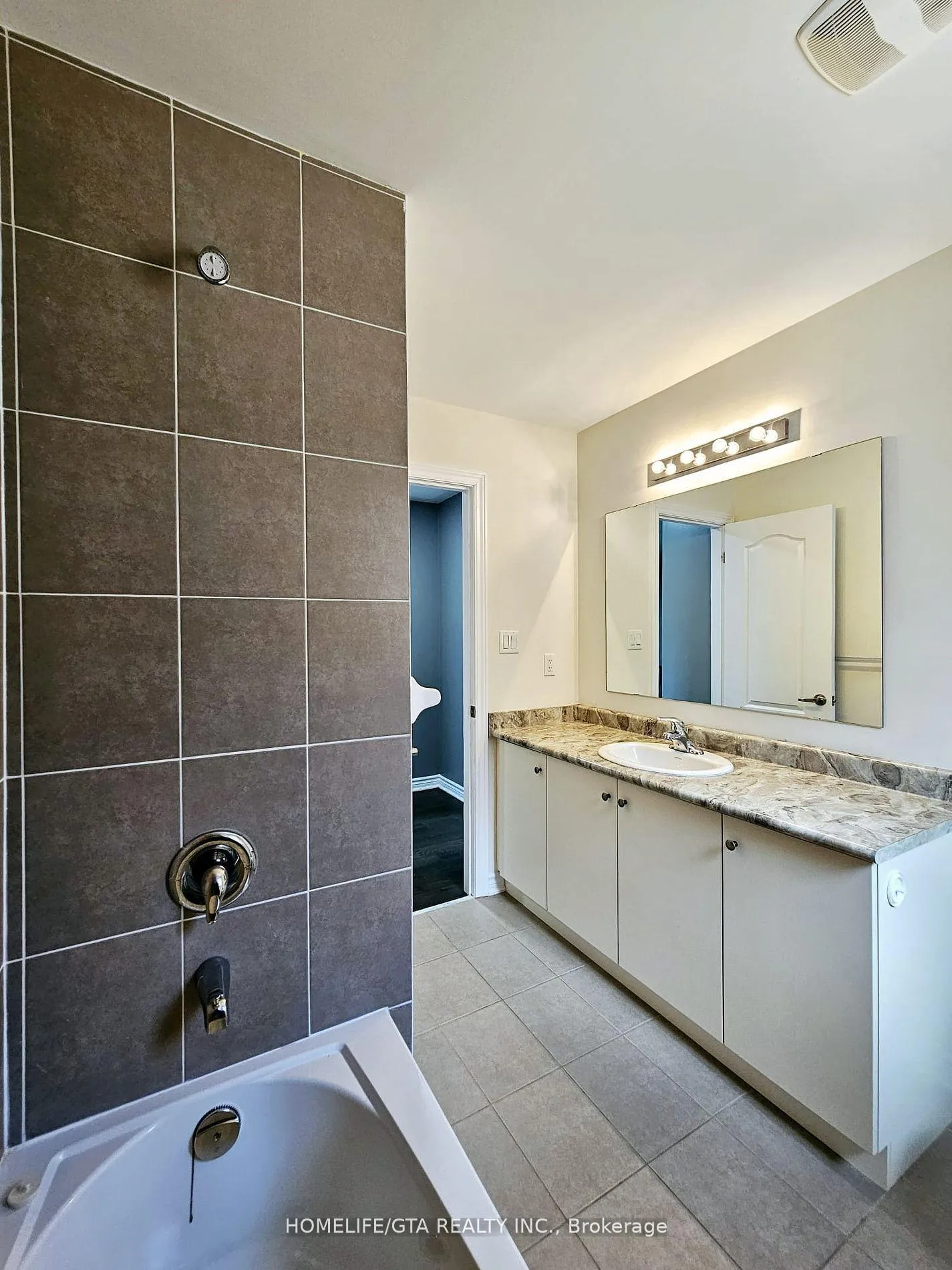 Photo 12 of 37 Butcher Street, Brock, Beaverton — HOMEH