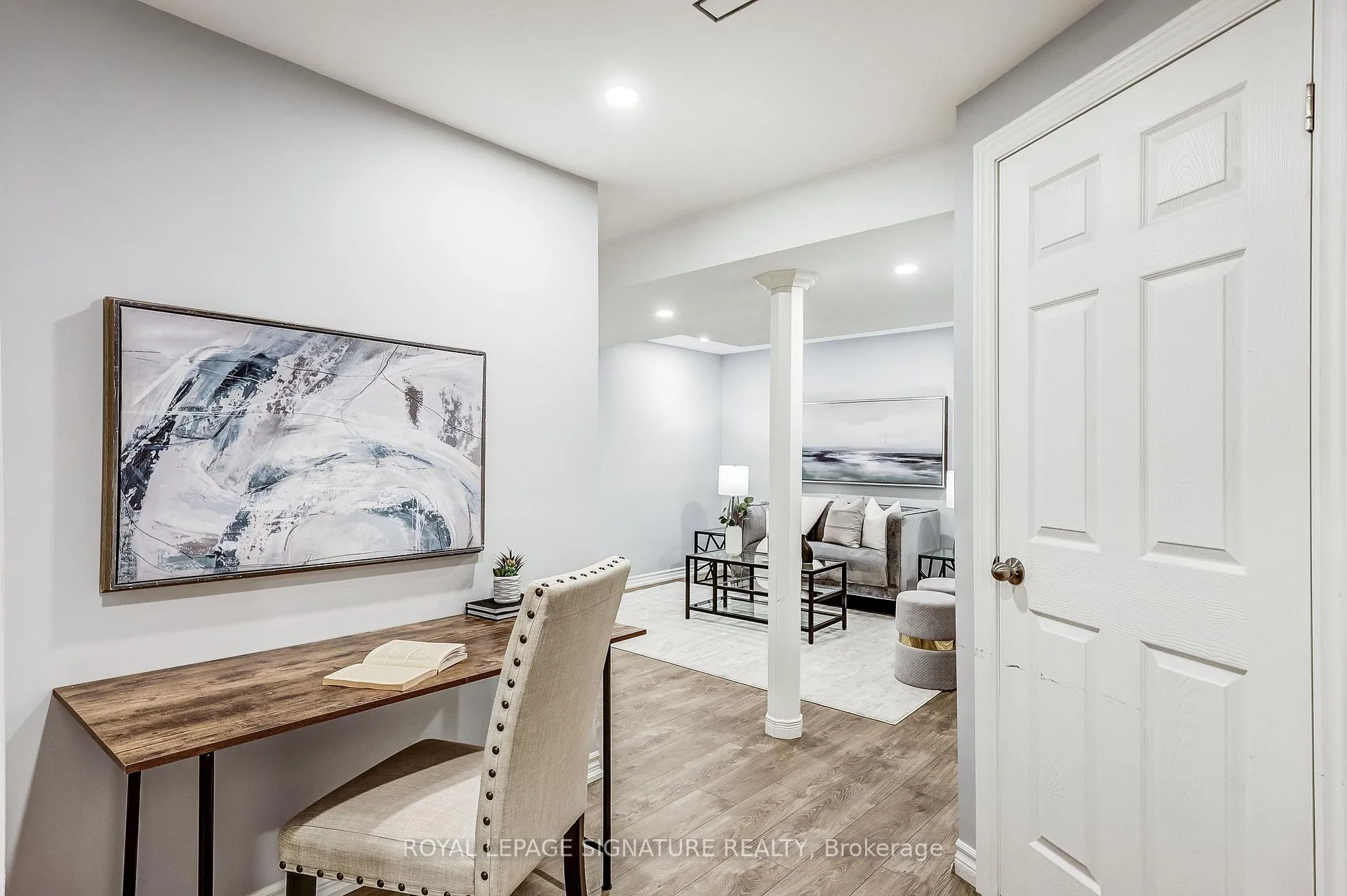 Photo 21 of 13 Hanning Court, Clarington, Bowmanville — HOMEH