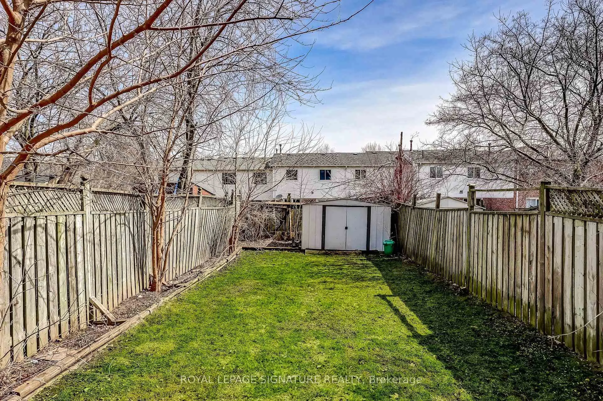 Photo 27 of 13 Hanning Court, Clarington, Bowmanville — HOMEH