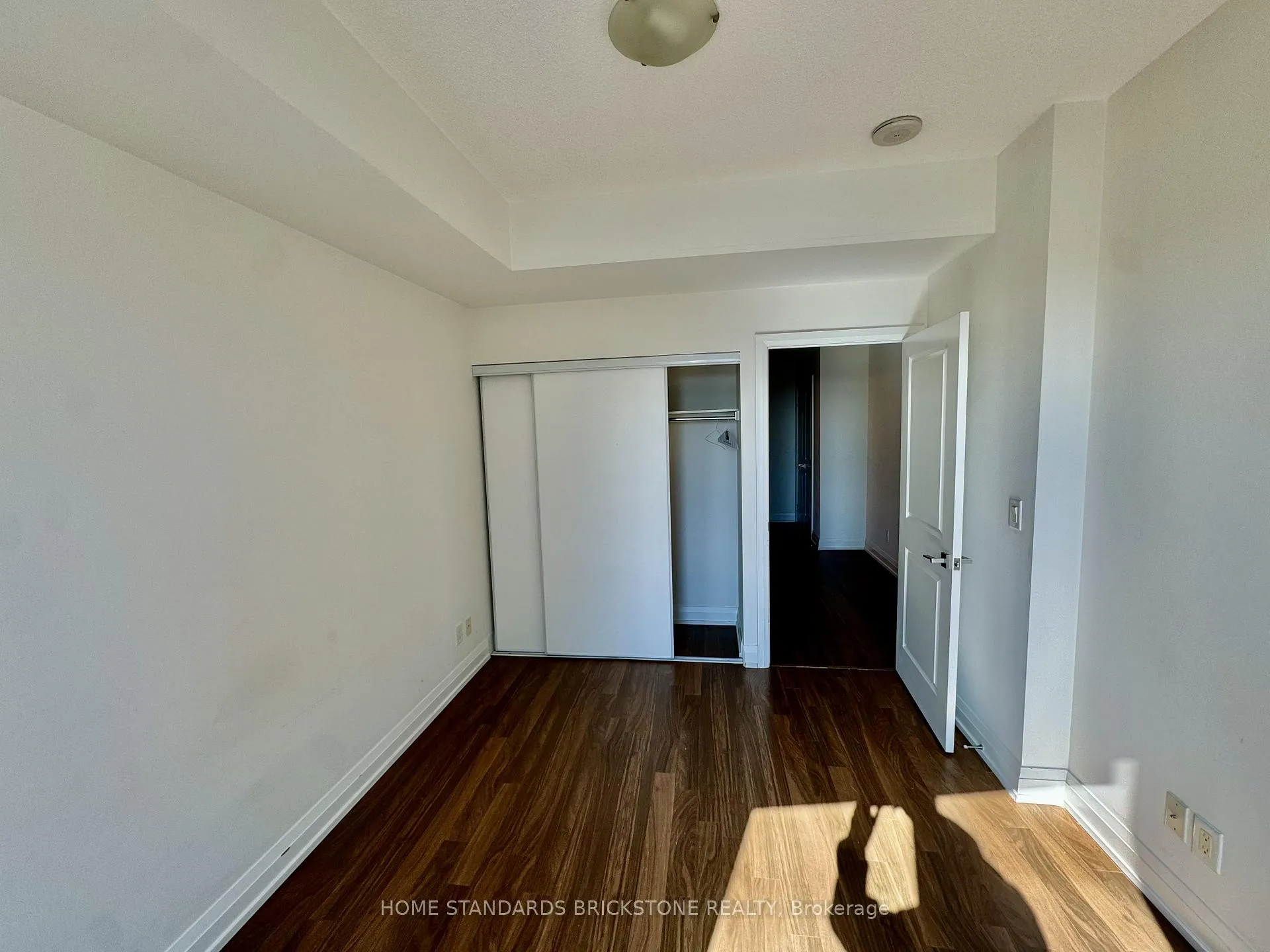 Photo 7 of Unit 2201, 7171 Yonge Street, Markham, Thornhill — HOMEH