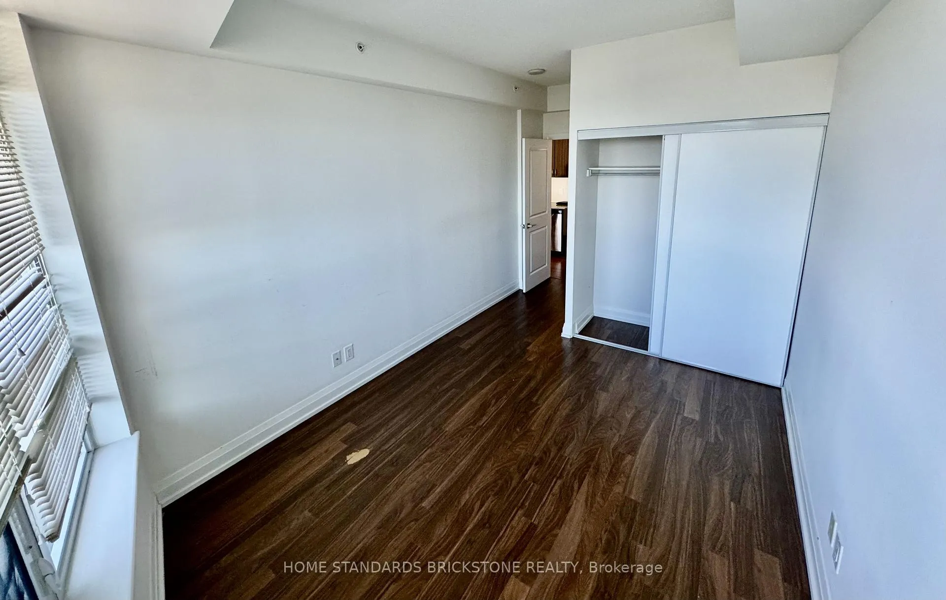 Photo 10 of Unit 2201, 7171 Yonge Street, Markham, Thornhill — HOMEH