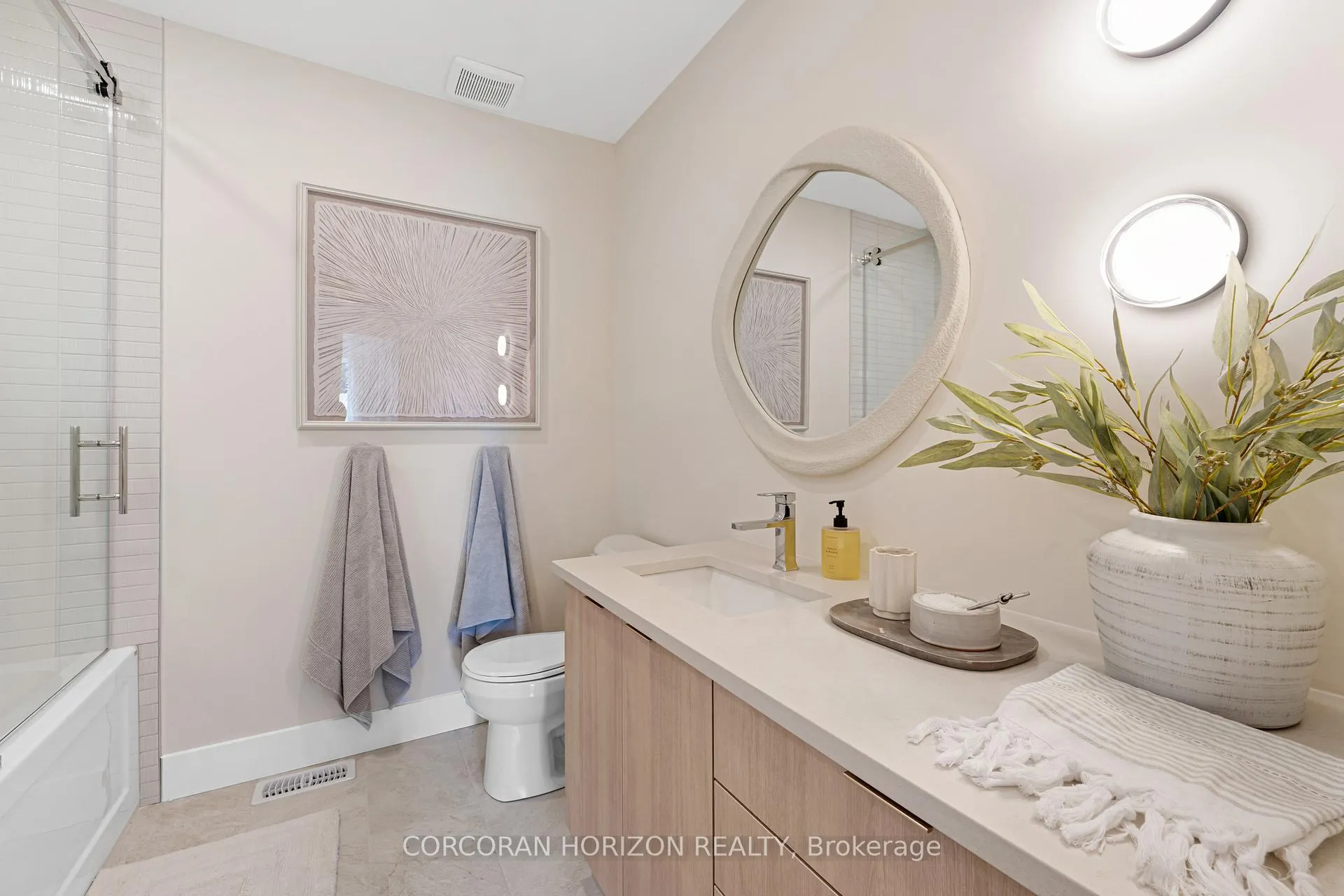Photo 24 of 452 Westhaven Street, Waterloo — HOMEH